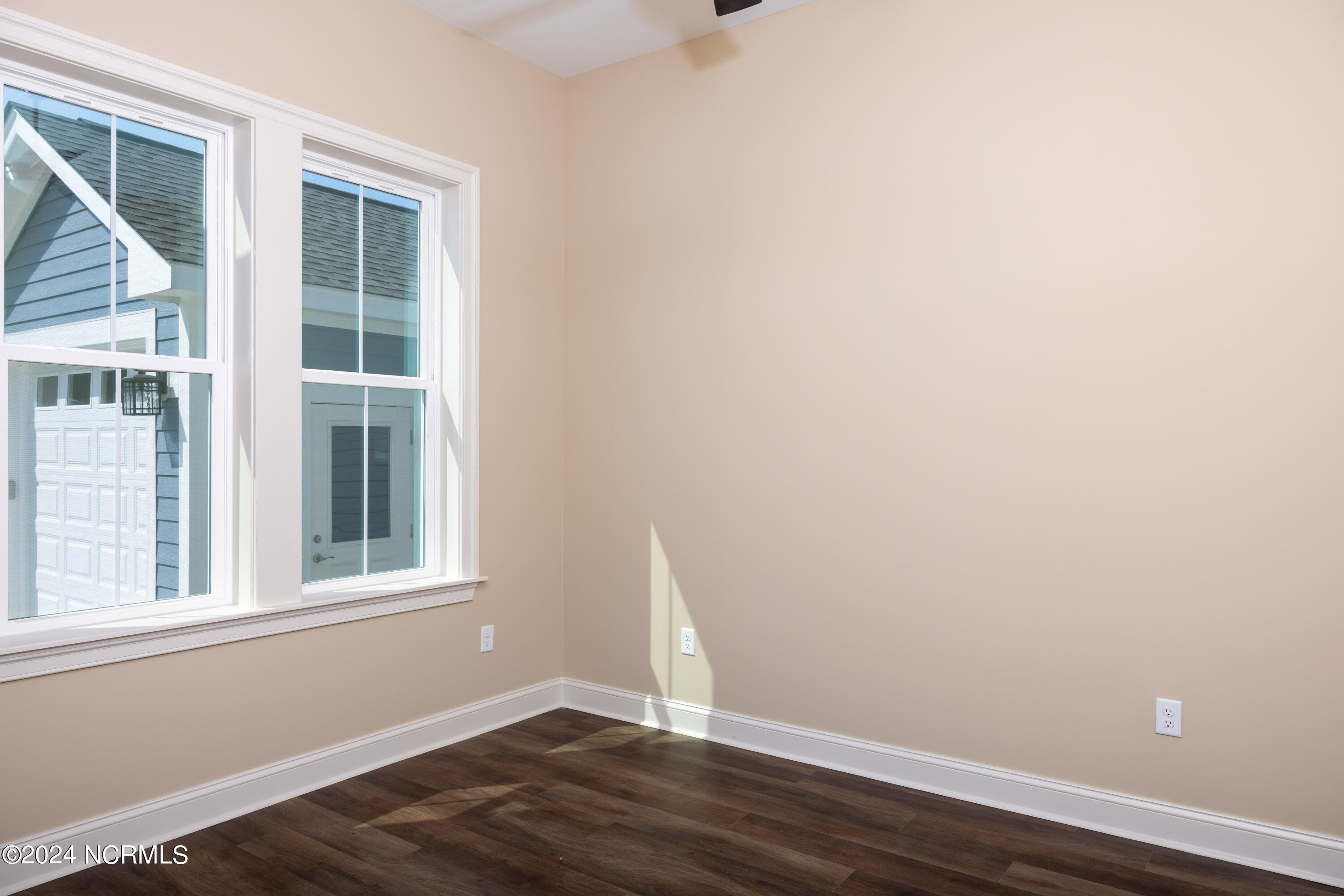124 Prince Court Property Photo 30