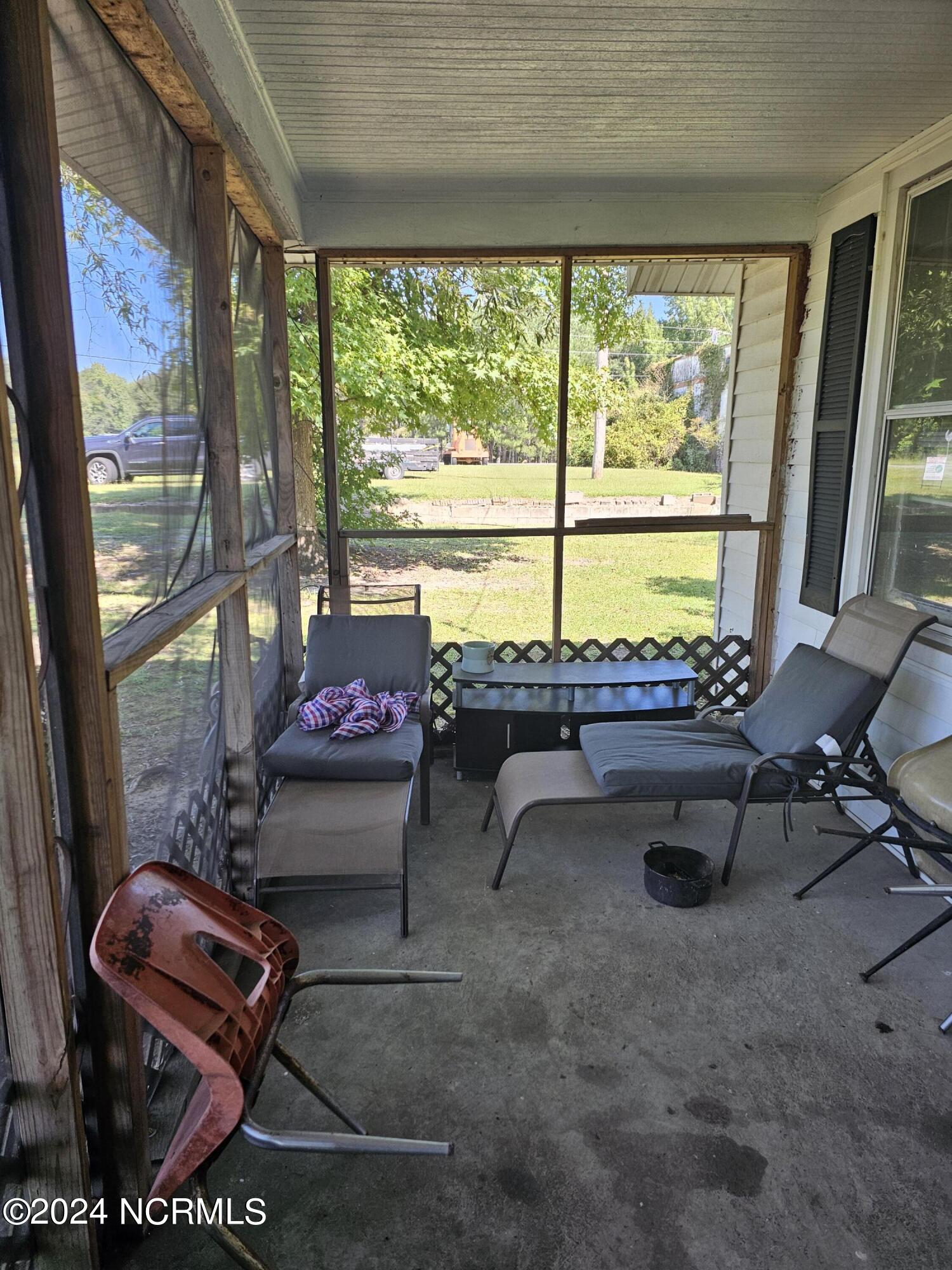 4407 Nc 581 Highway Property Photo 3