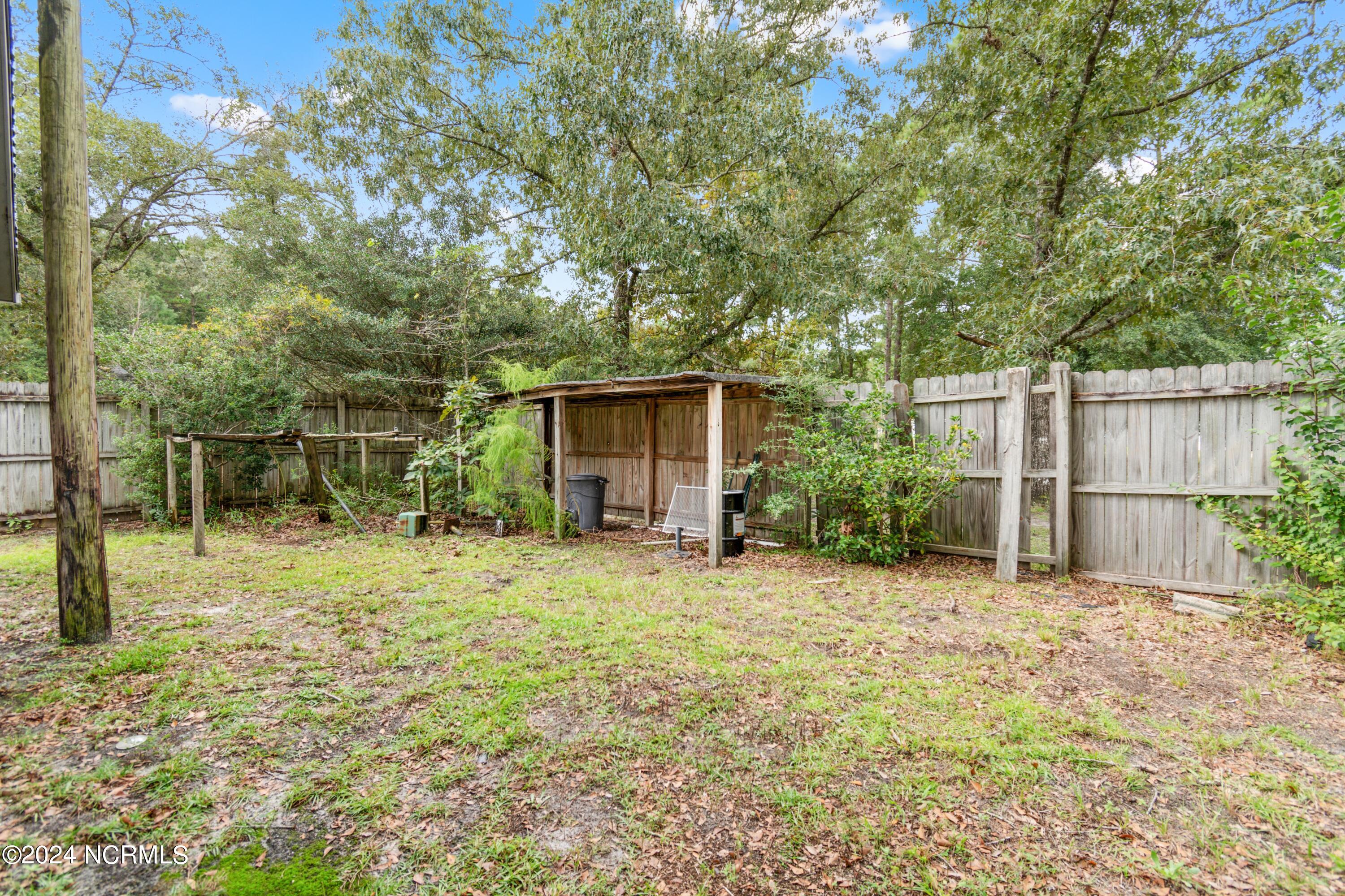 2257 Whippoorwill Street Property Photo 4