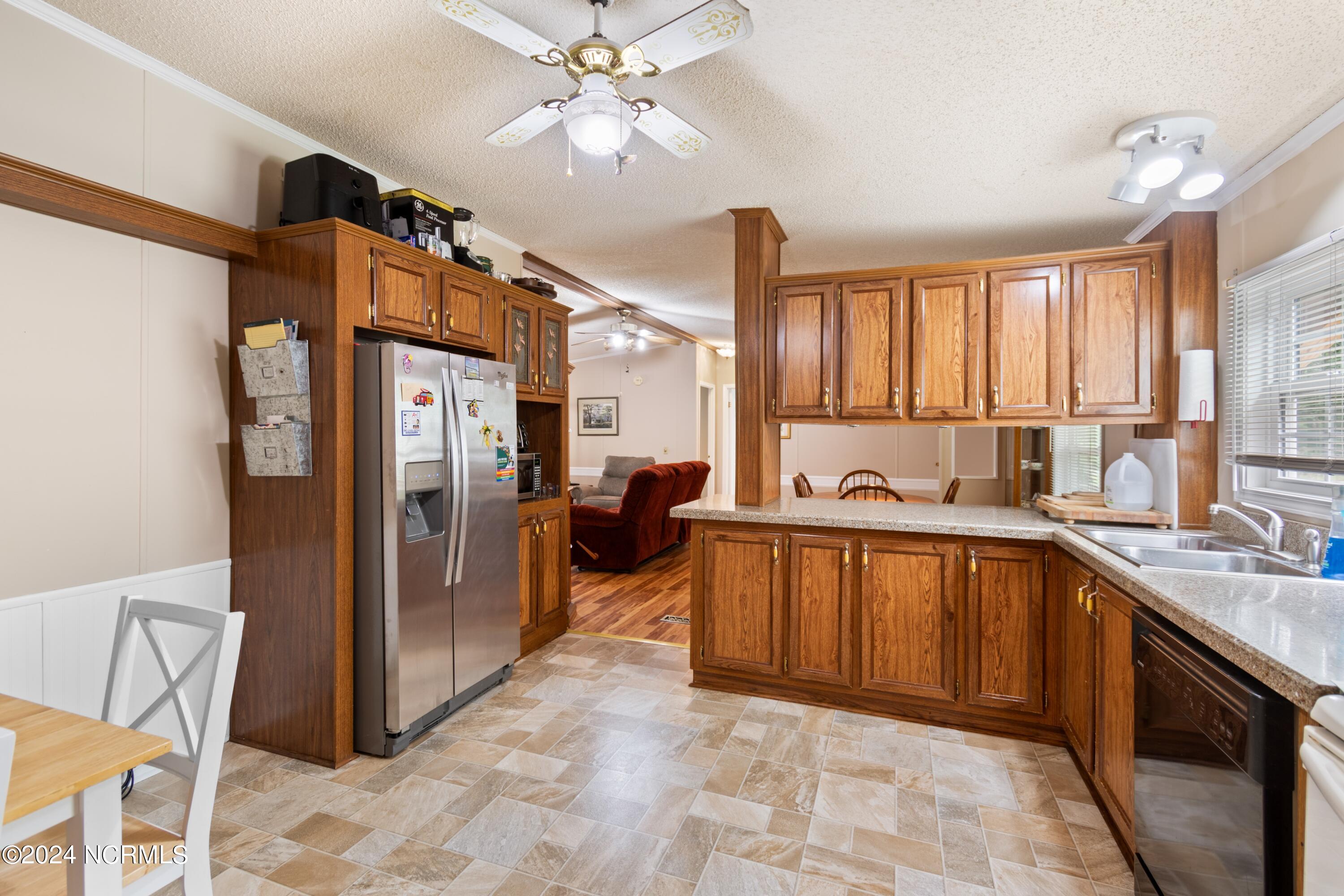 2257 Whippoorwill Street Property Photo 6