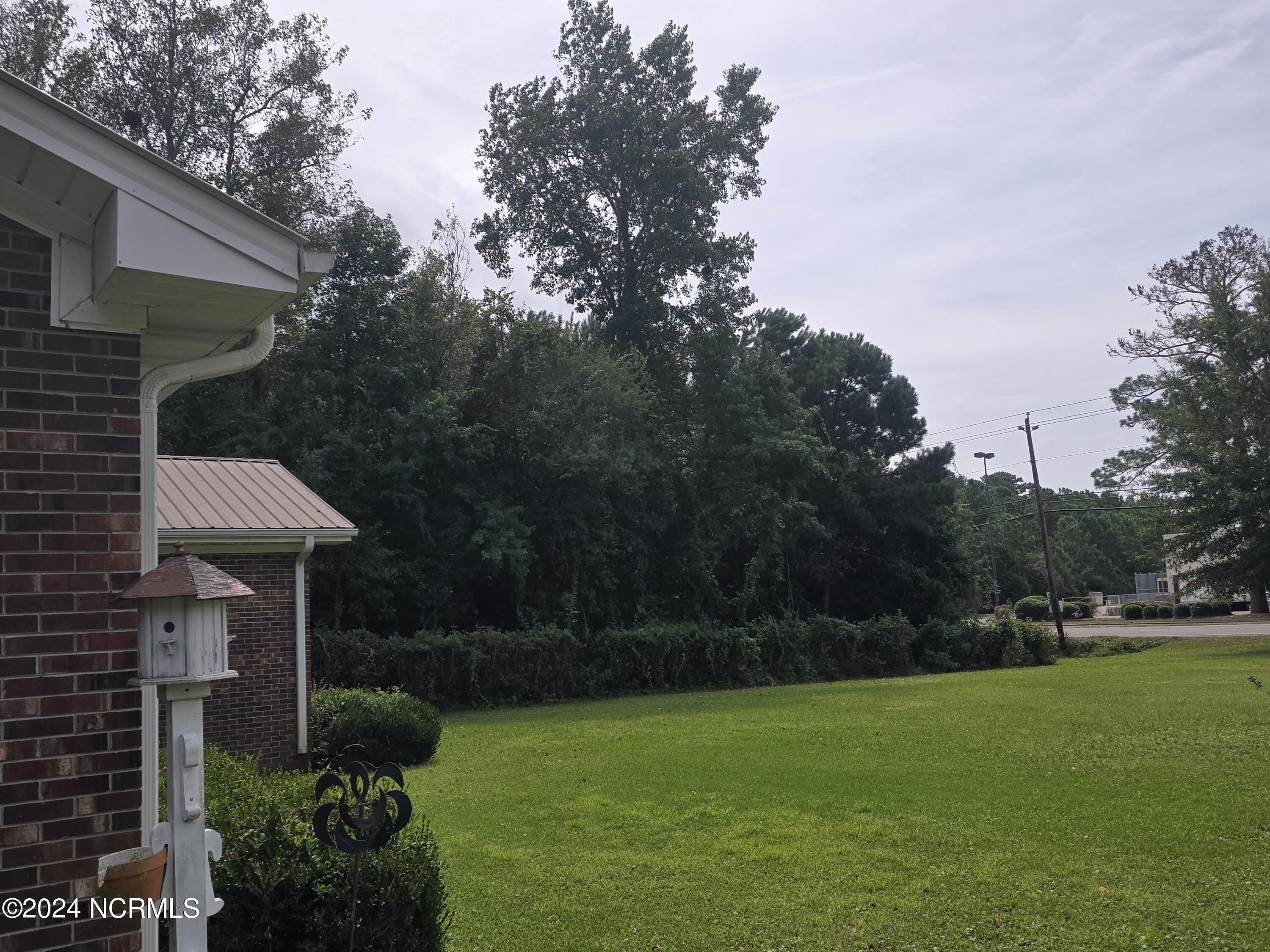 633 Piner Road Property Photo 7