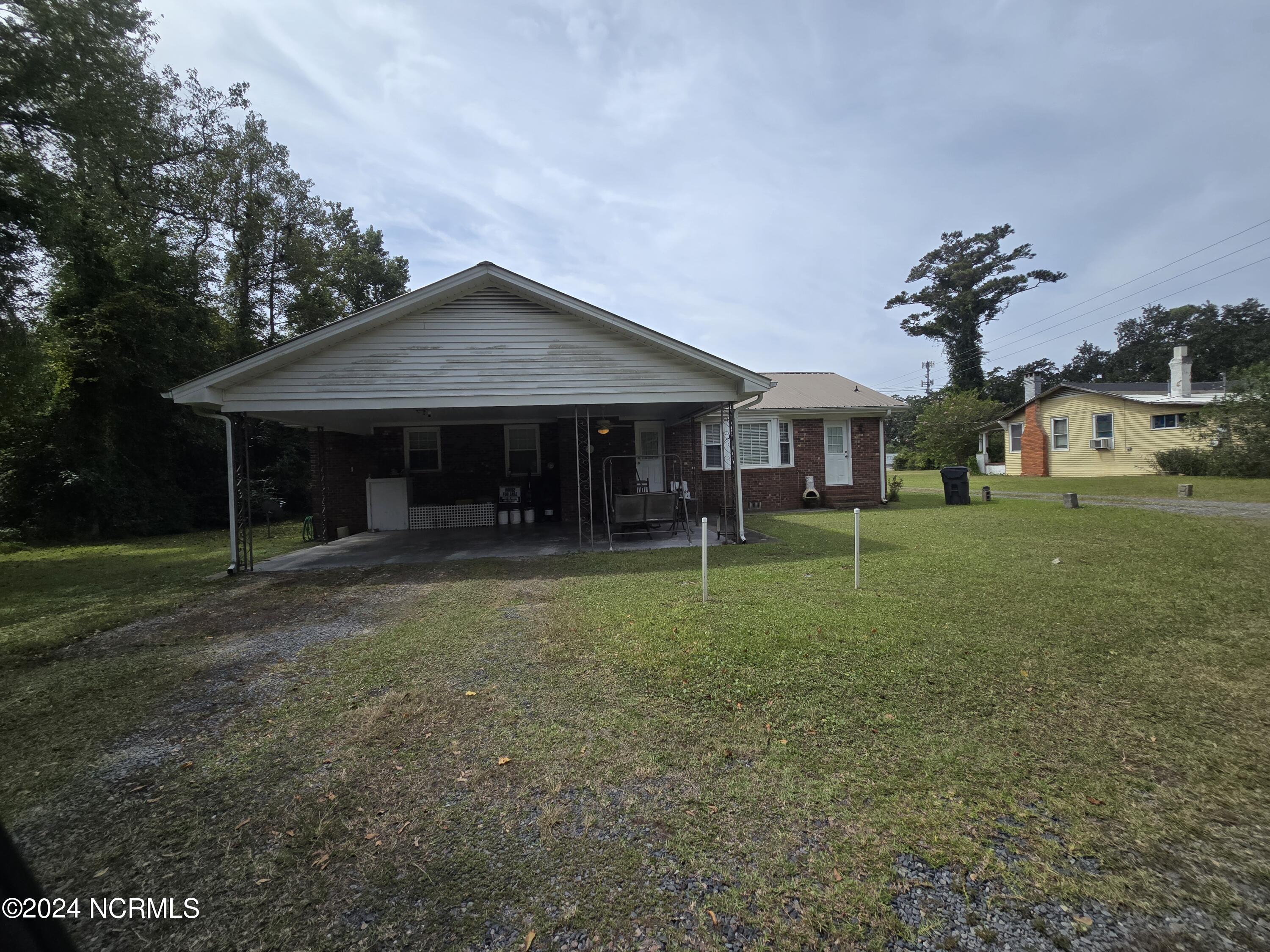633 Piner Road Property Photo 6