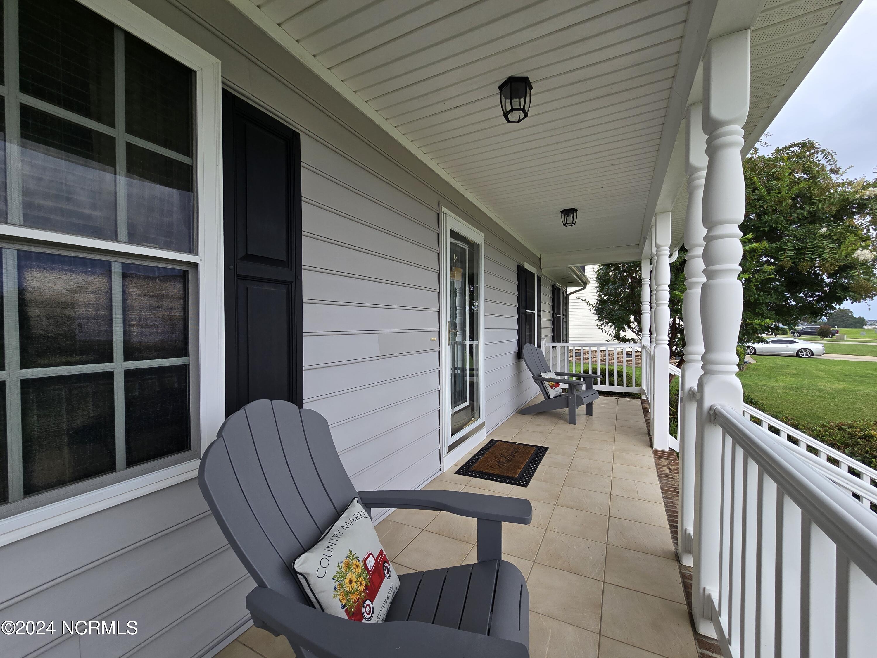 204 Grandview Drive Property Photo 2