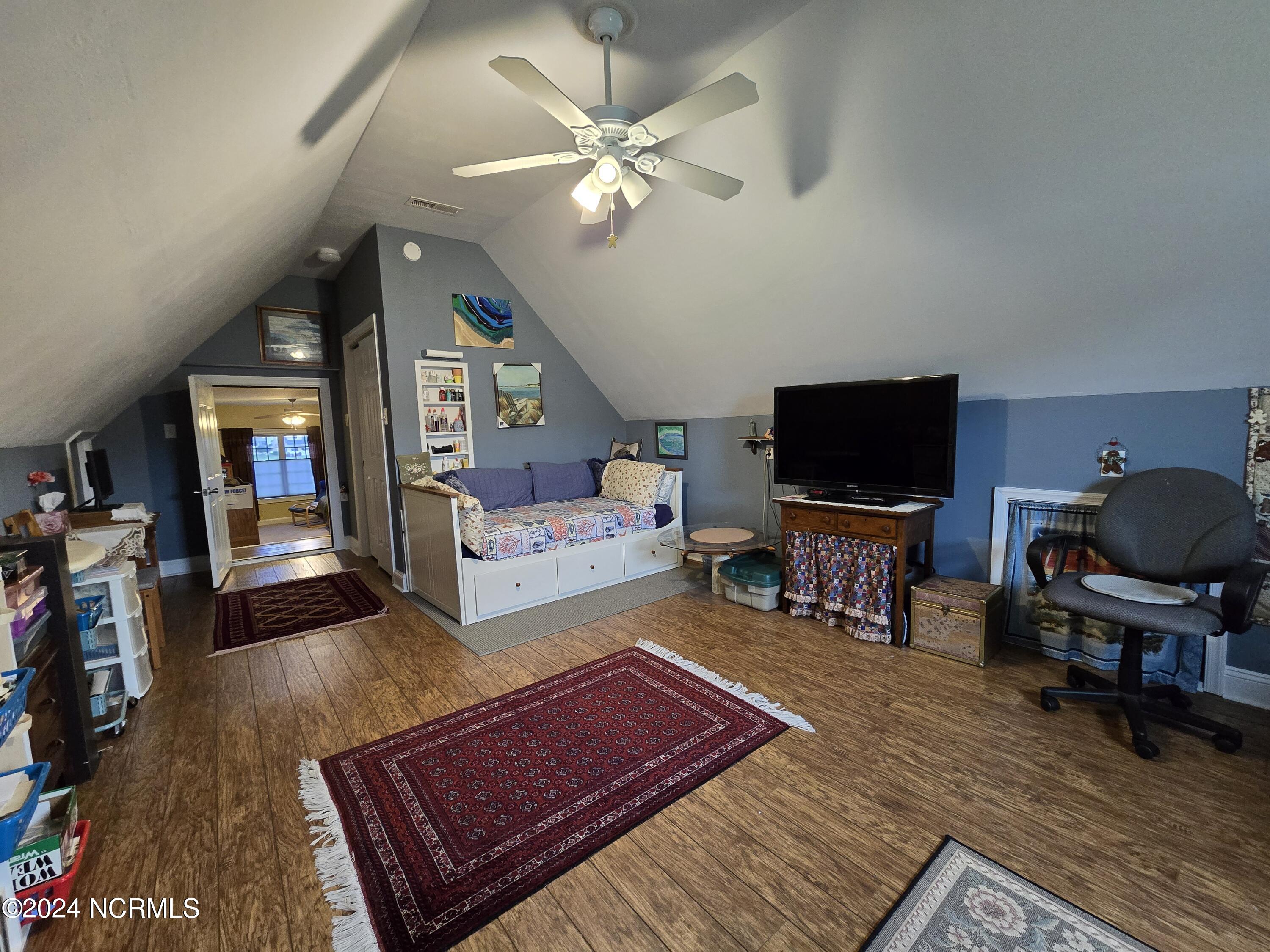 204 Grandview Drive Property Photo 26