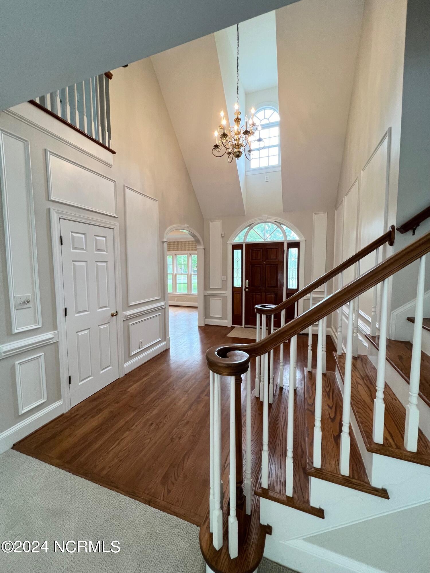 2205 Wolf Trap Circle Property Photo 7