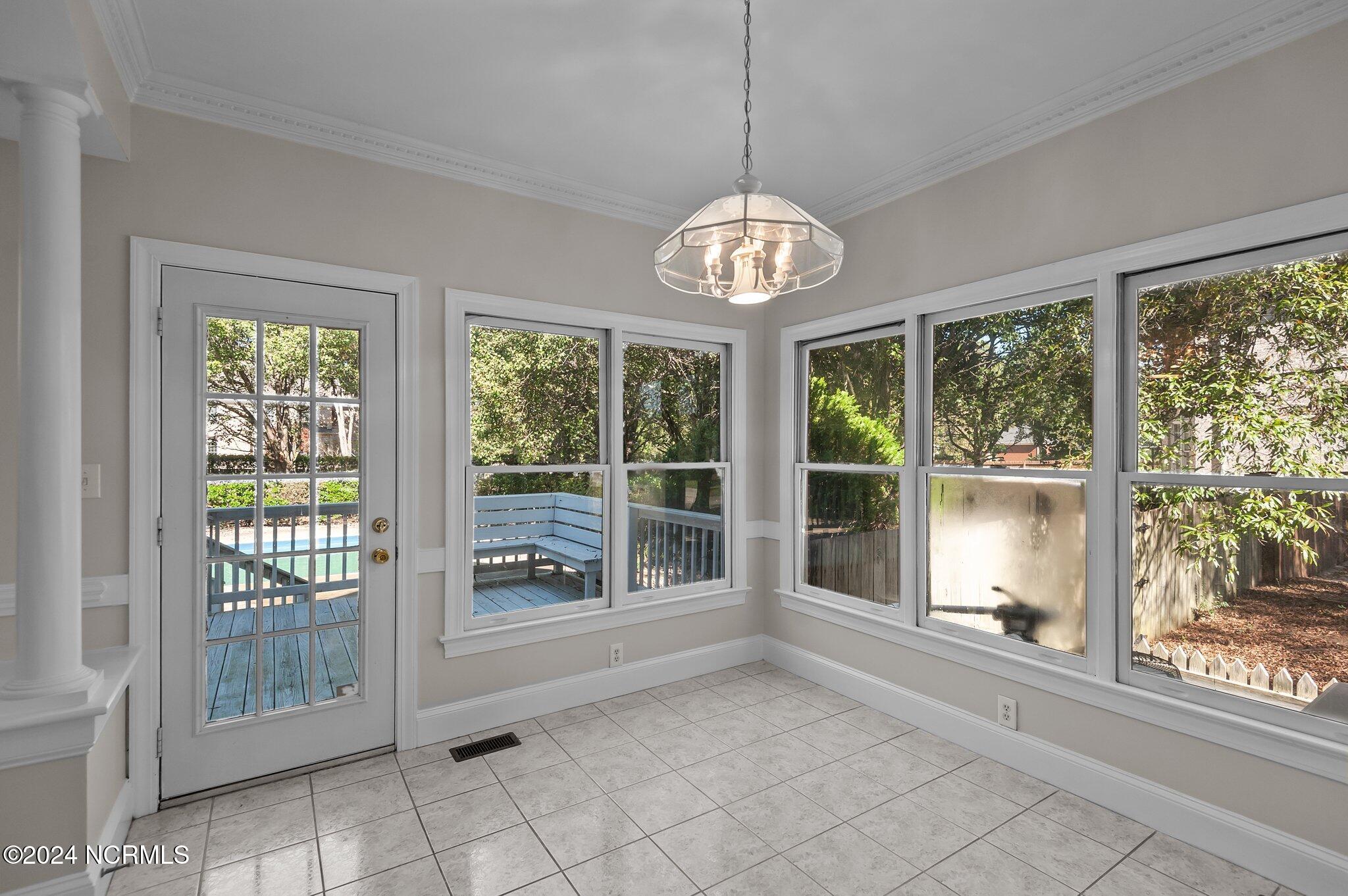 2205 Wolf Trap Circle Property Photo 25