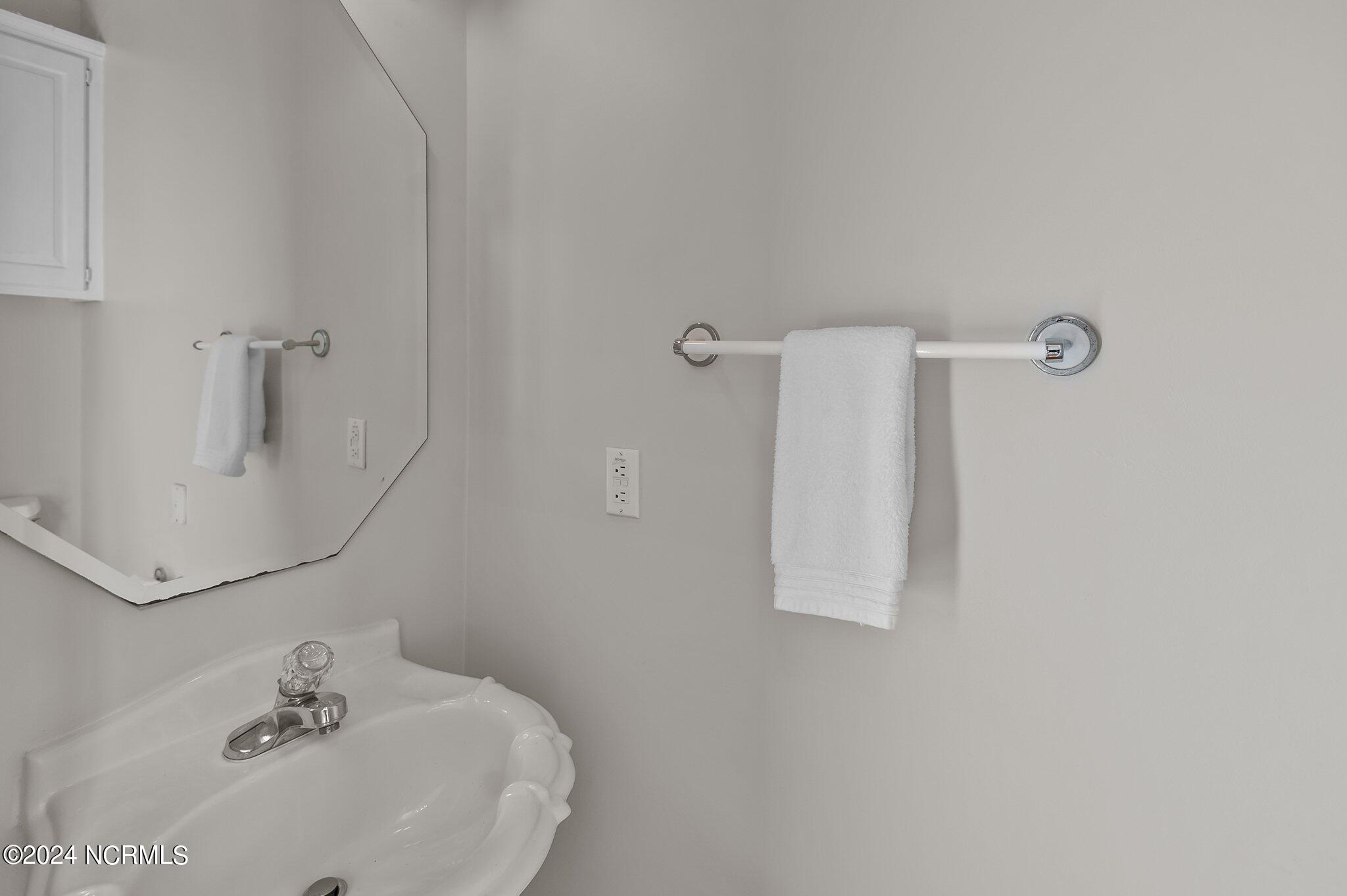 2205 Wolf Trap Circle Property Photo 30