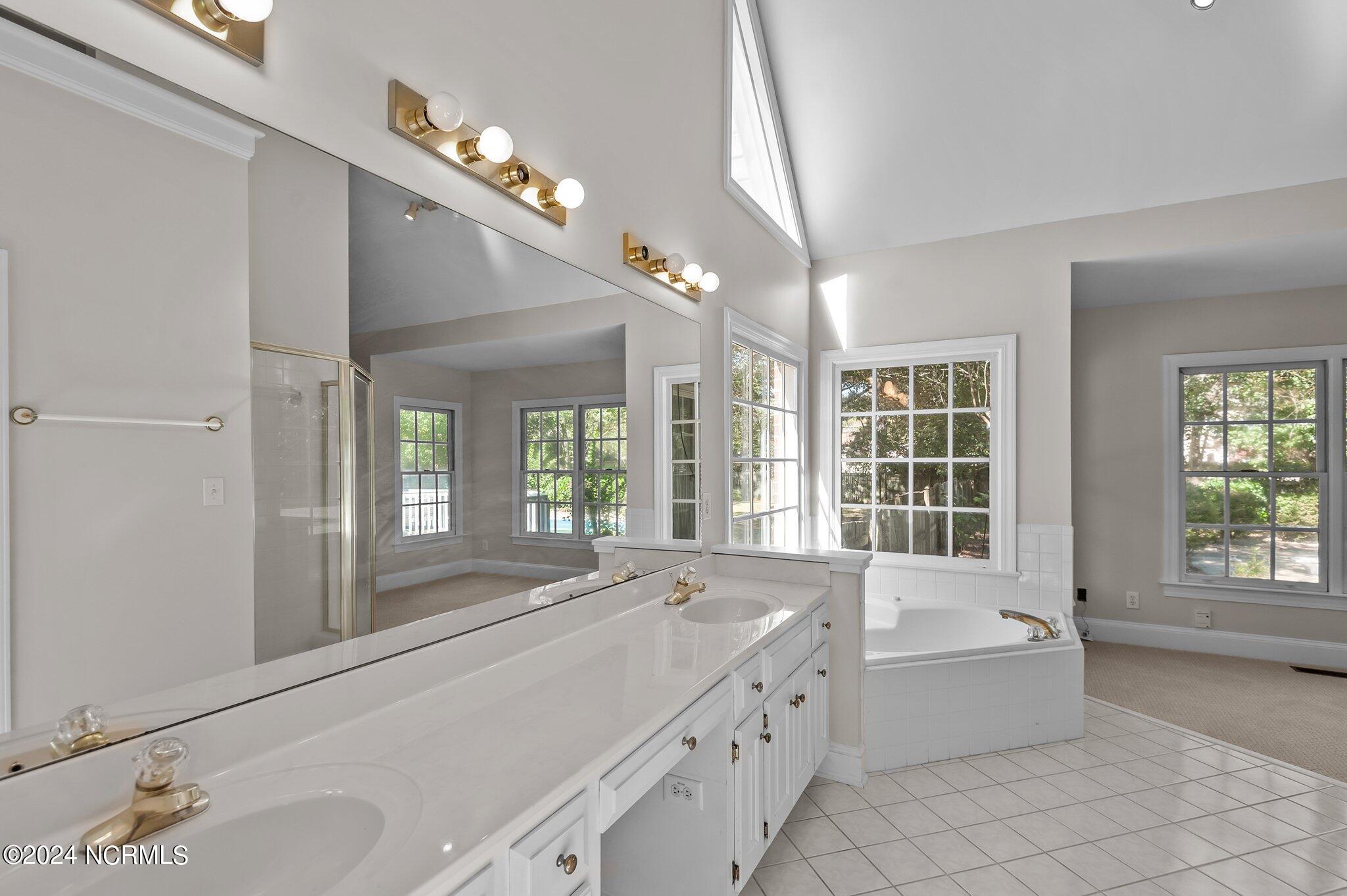 2205 Wolf Trap Circle Property Photo 38