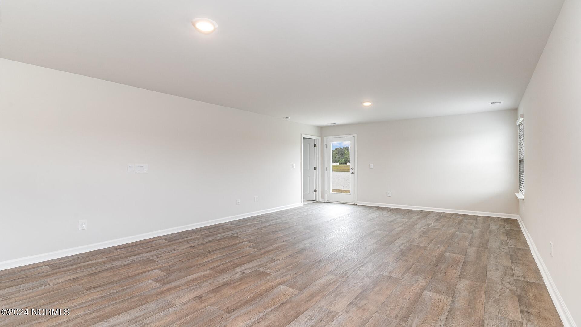 4586 East Coast Lane Property Photo 17