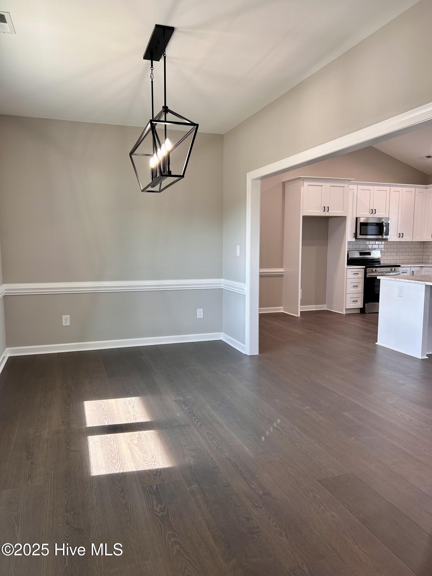 5116 Nc-111 Property Photo 5
