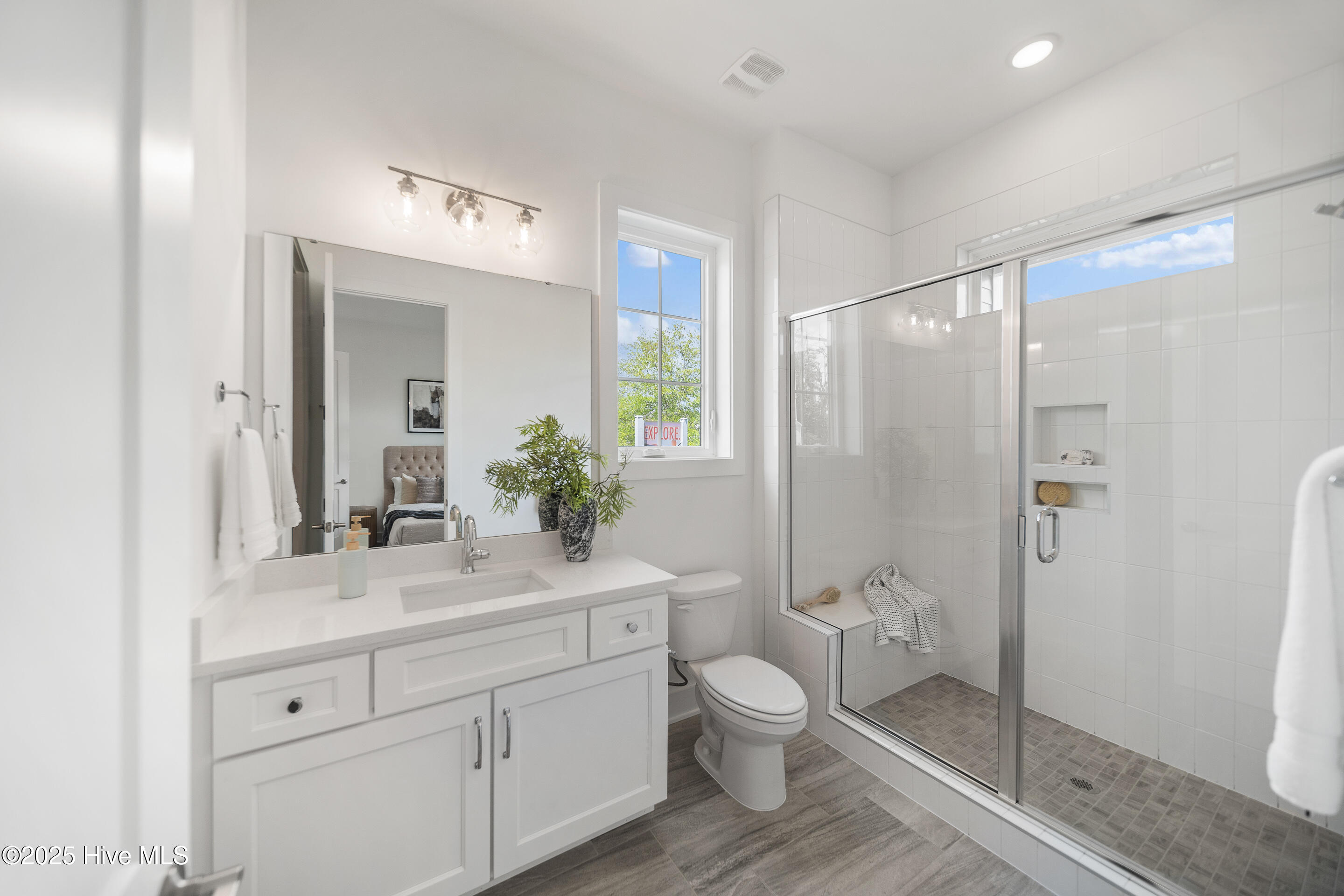 2664 Alvernia Drive Property Photo 8