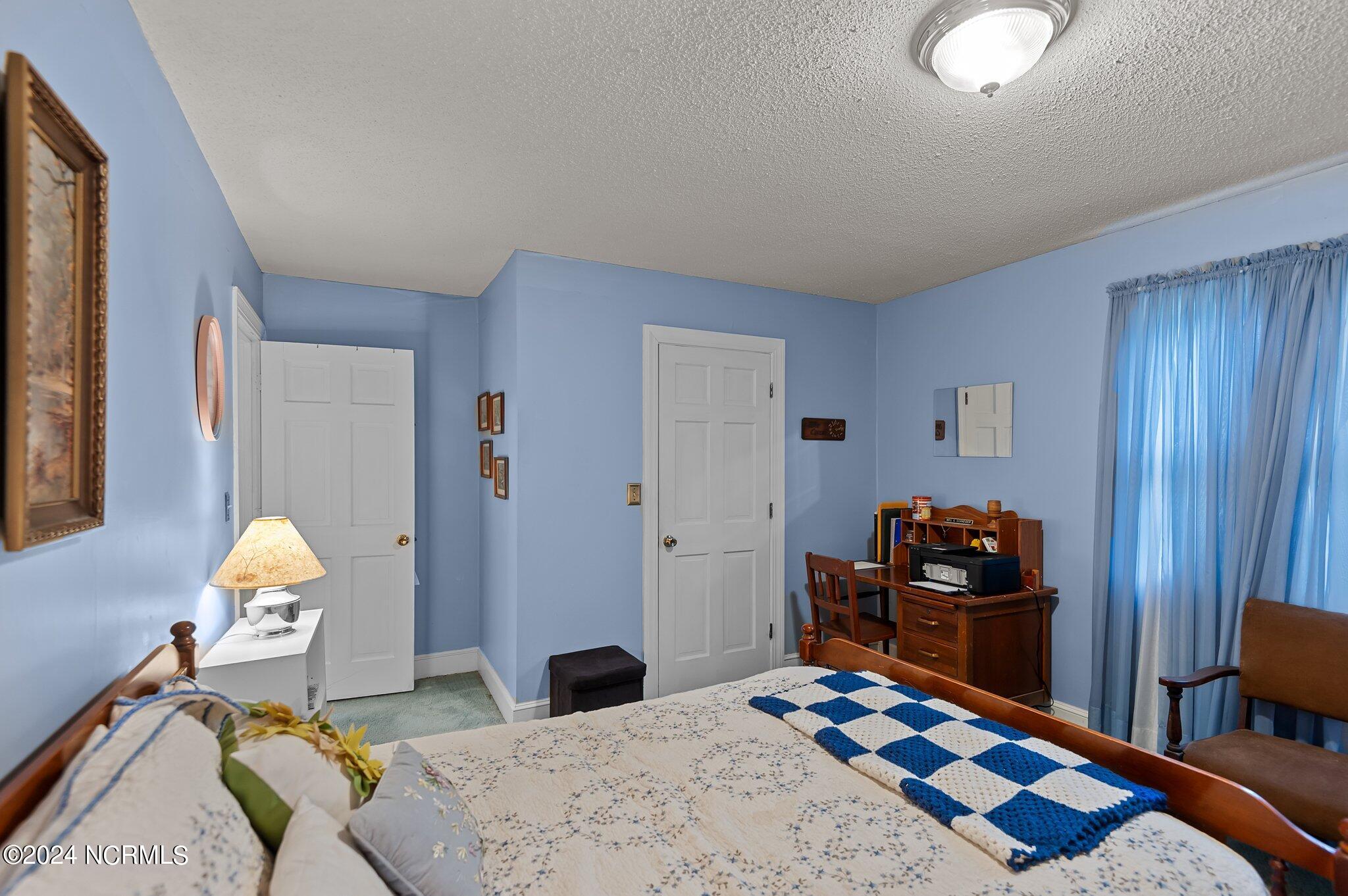 309 Windsor Road Property Photo 32