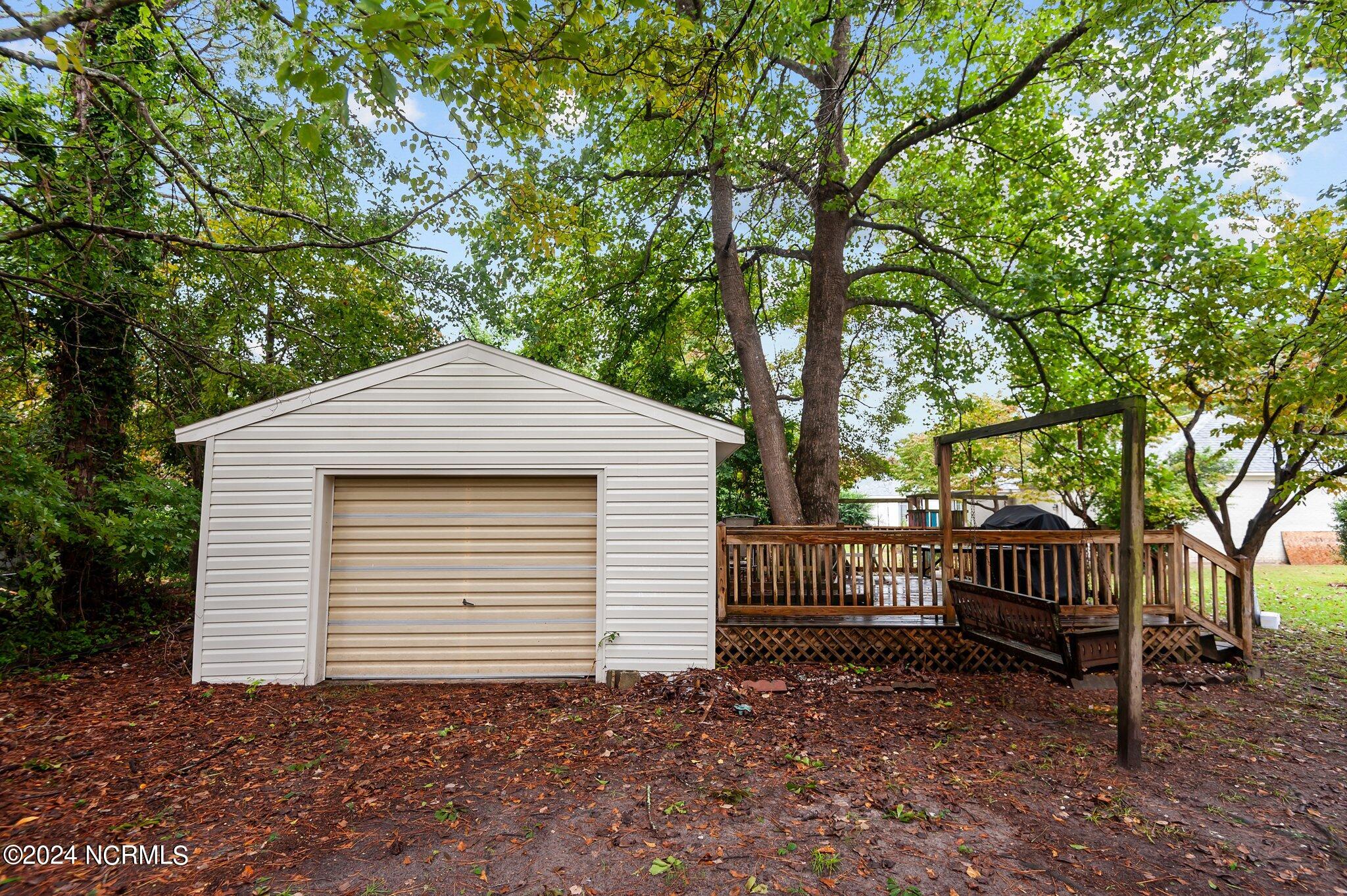 309 Windsor Road Property Photo 37
