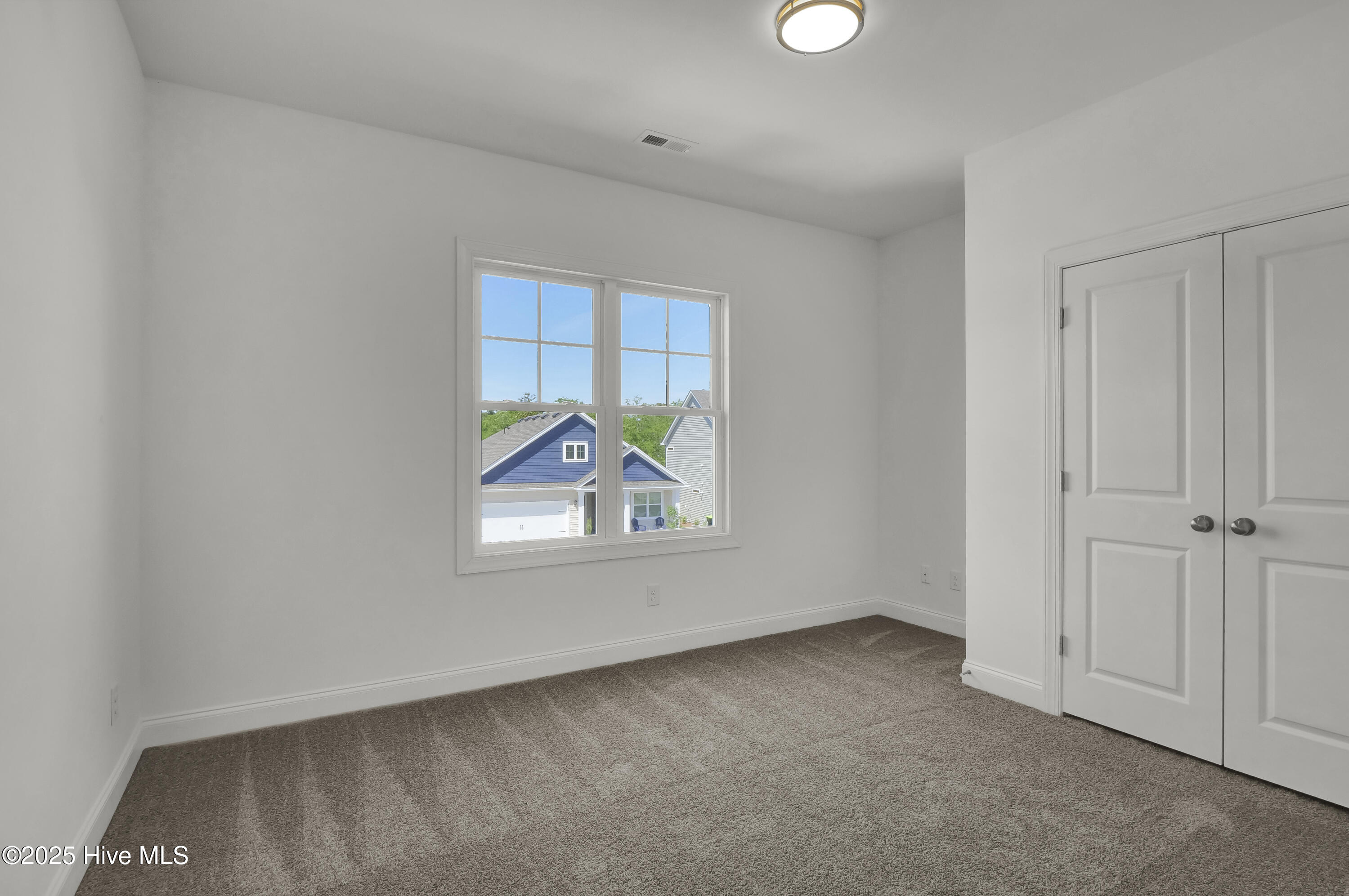 2723 Longleaf Pine Circle Property Photo 21