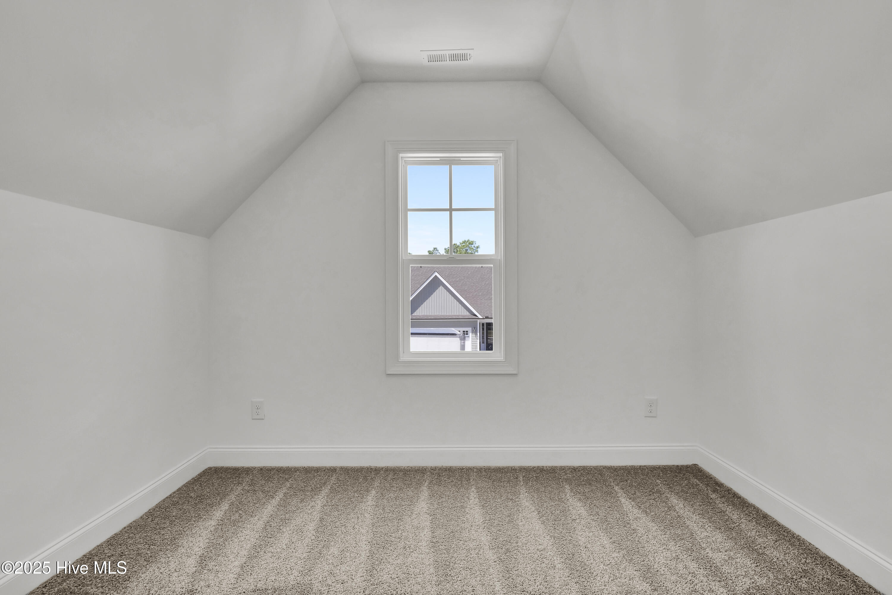2723 Longleaf Pine Circle Property Photo 27