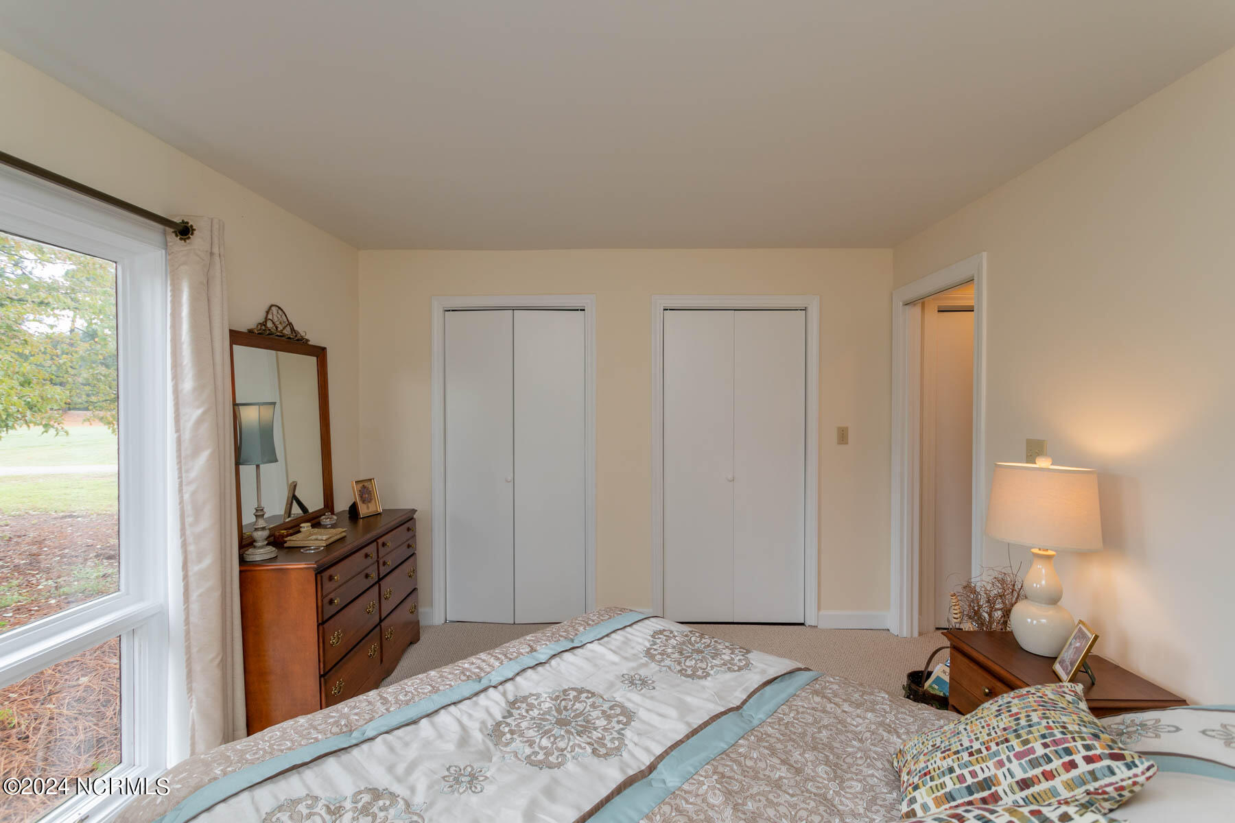 213 Foxkroft Drive Property Photo 15