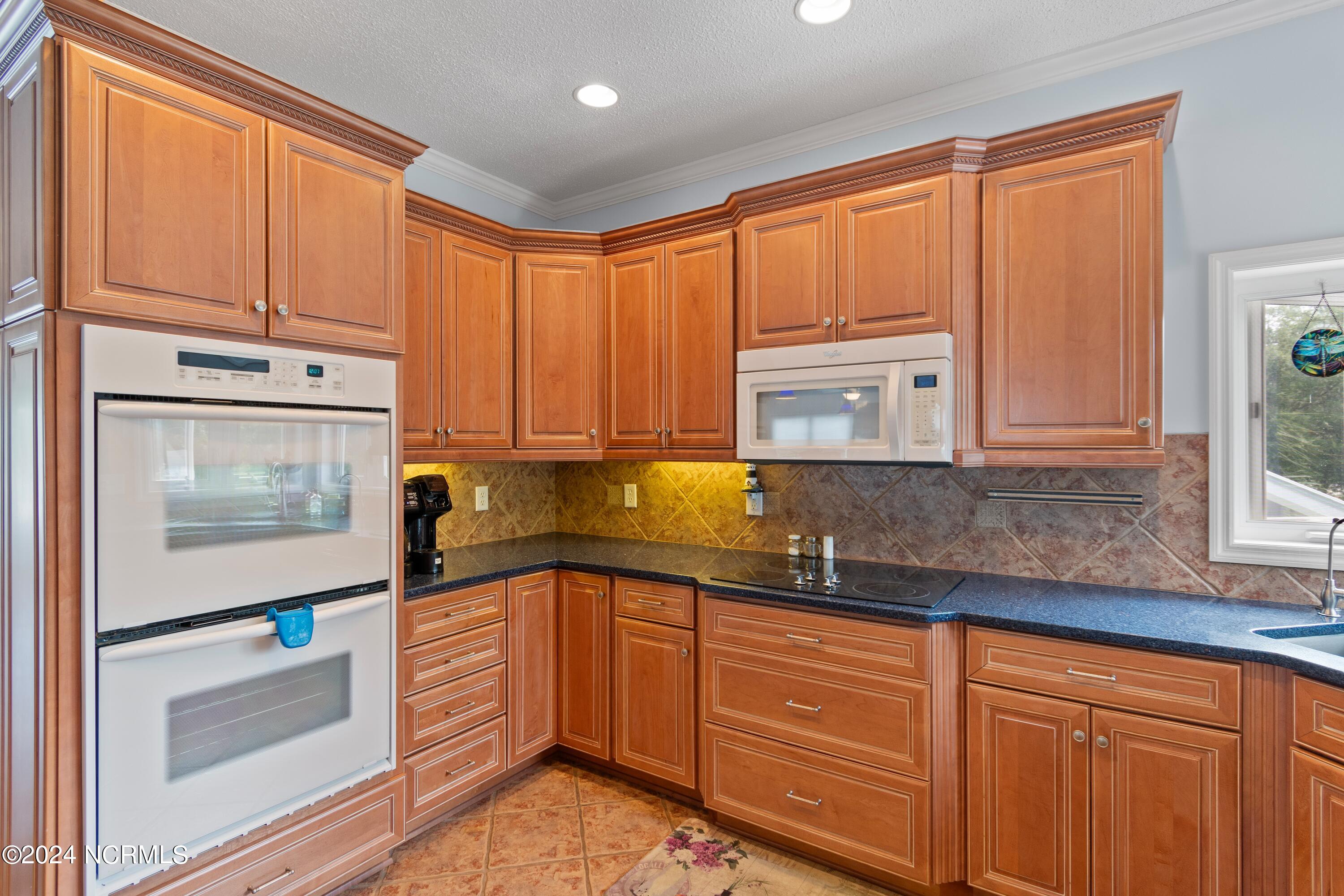 404 W Yacht Drive Property Photo 16