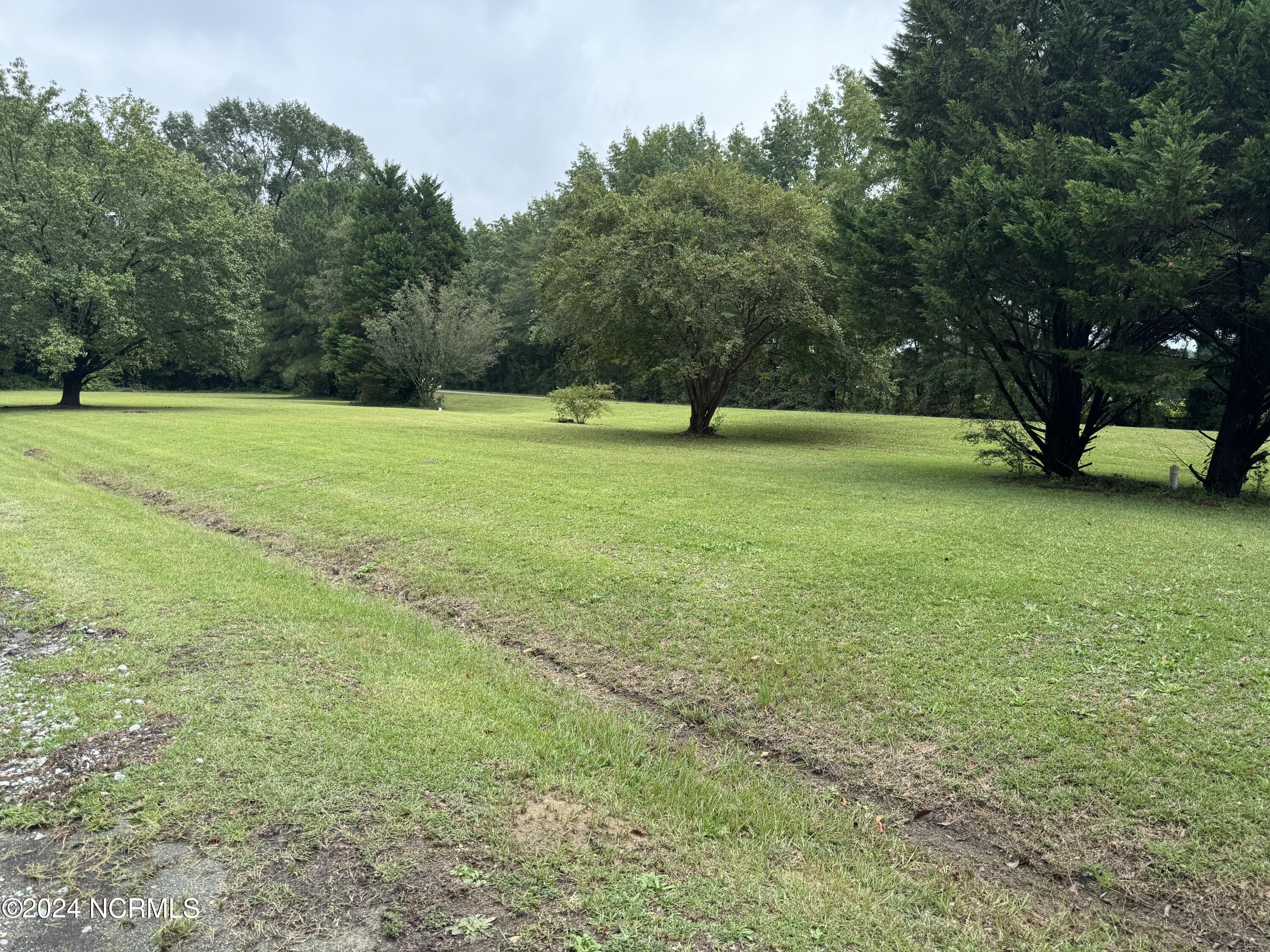 136 S Oak Forest Road Property Photo 12