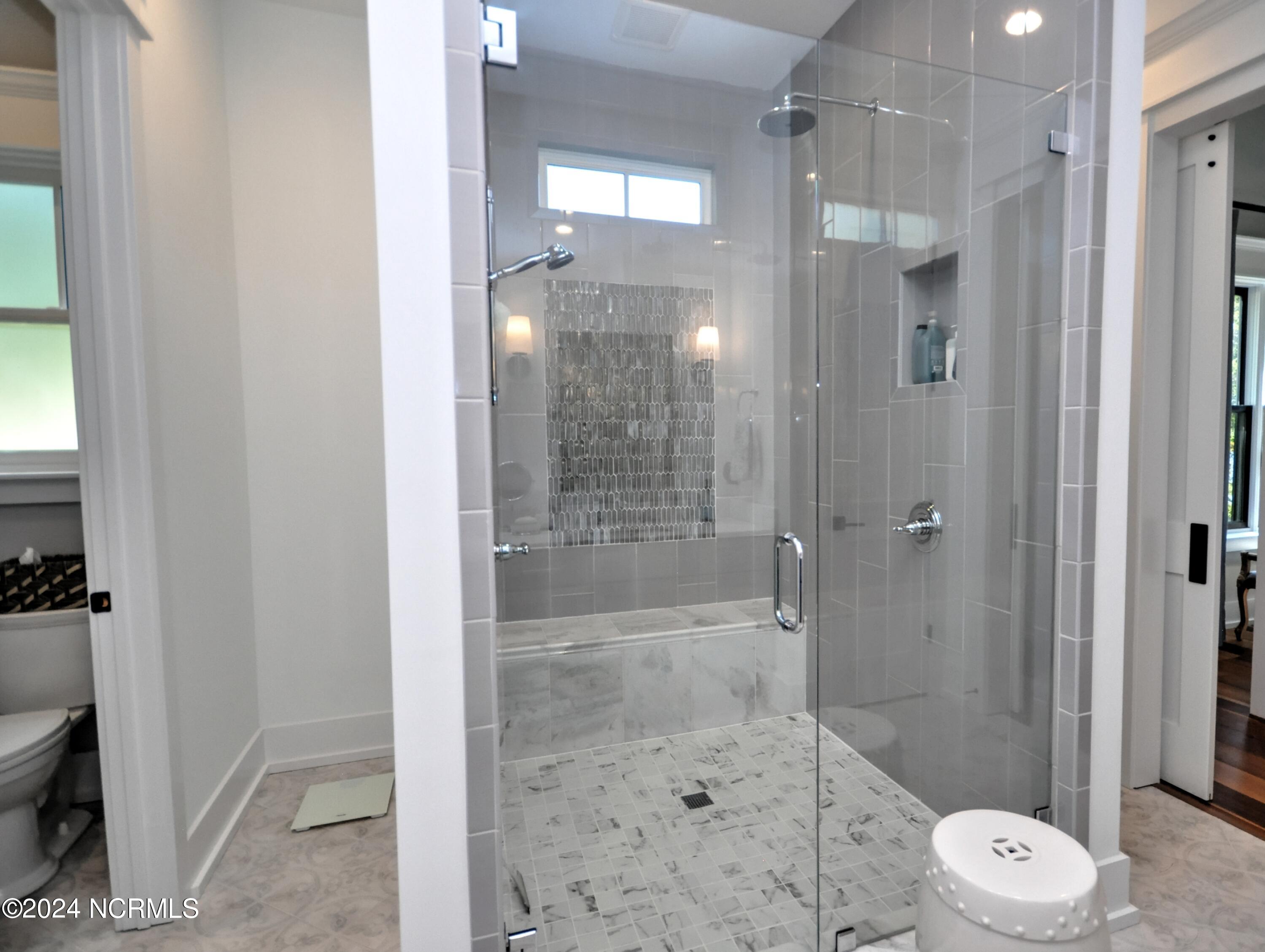 1231 Hidden Shores Drive Property Photo 40