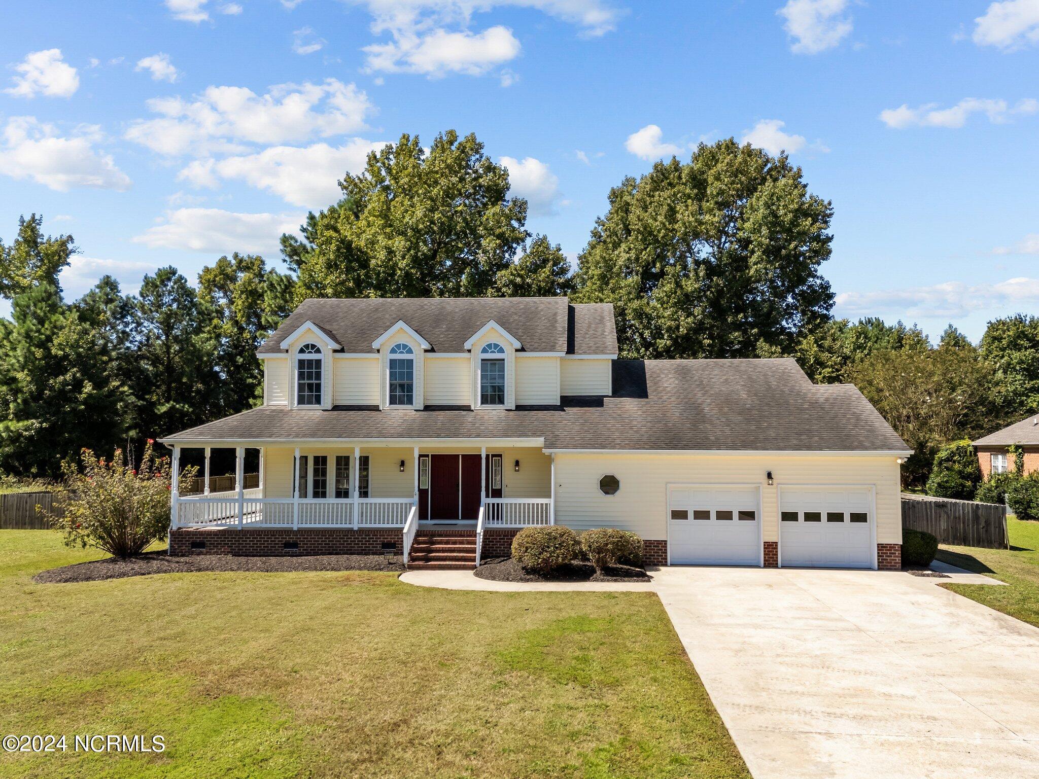 803 Lister Chase Property Photo 1
