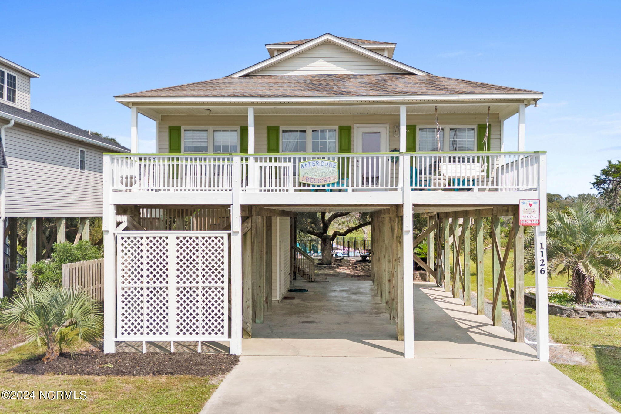1126 E Dolphin Drive Property Photo 1