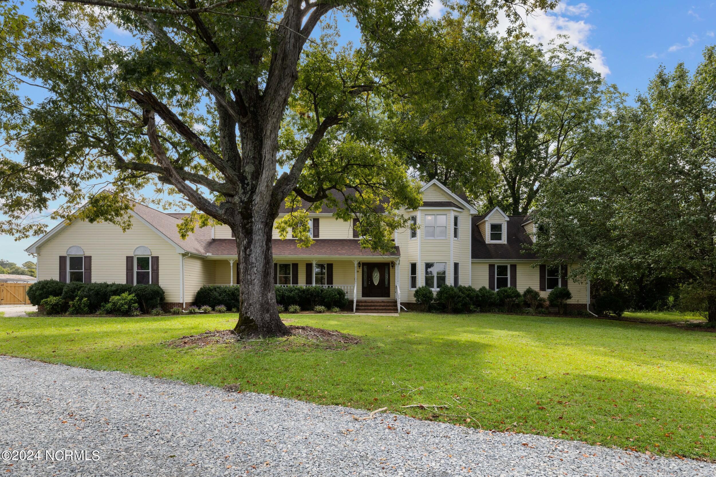1912 Nc-111 Property Photo 4