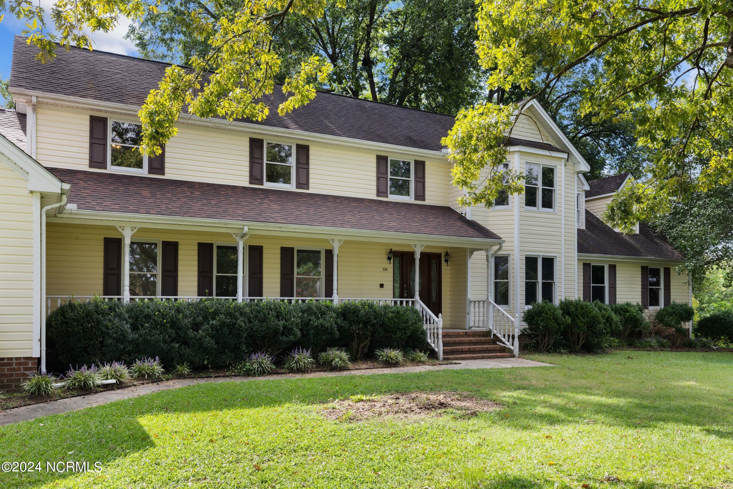 1912 Nc-111 Property Photo 5