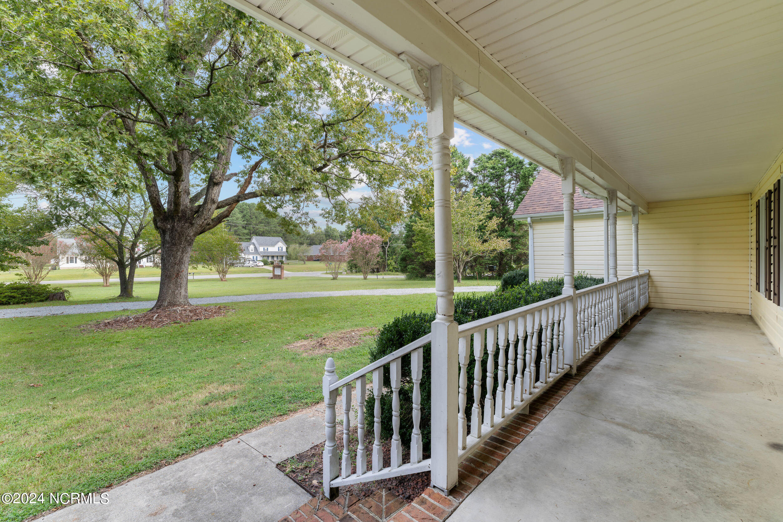 1912 Nc-111 Property Photo 6