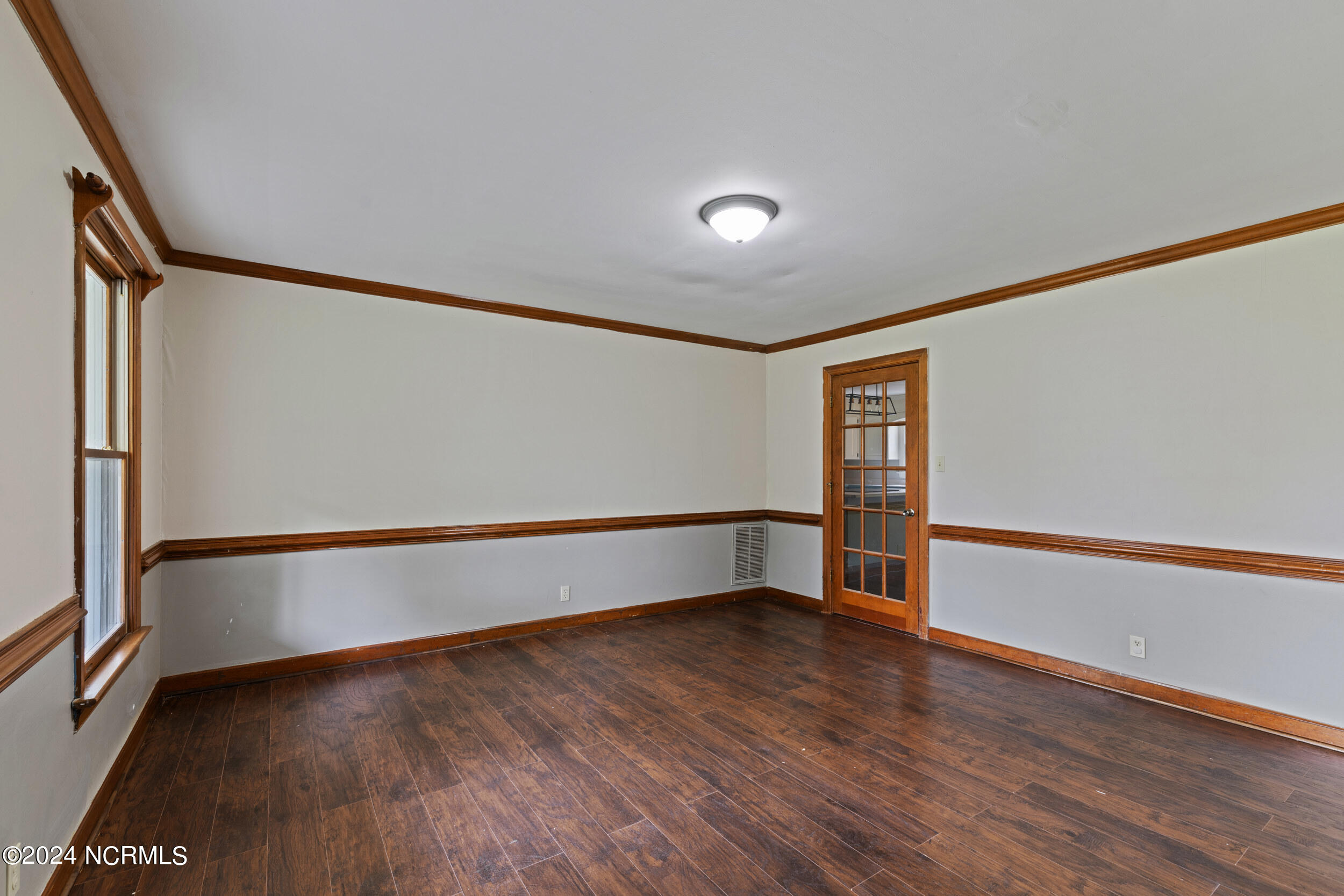 1912 Nc-111 Property Photo 25