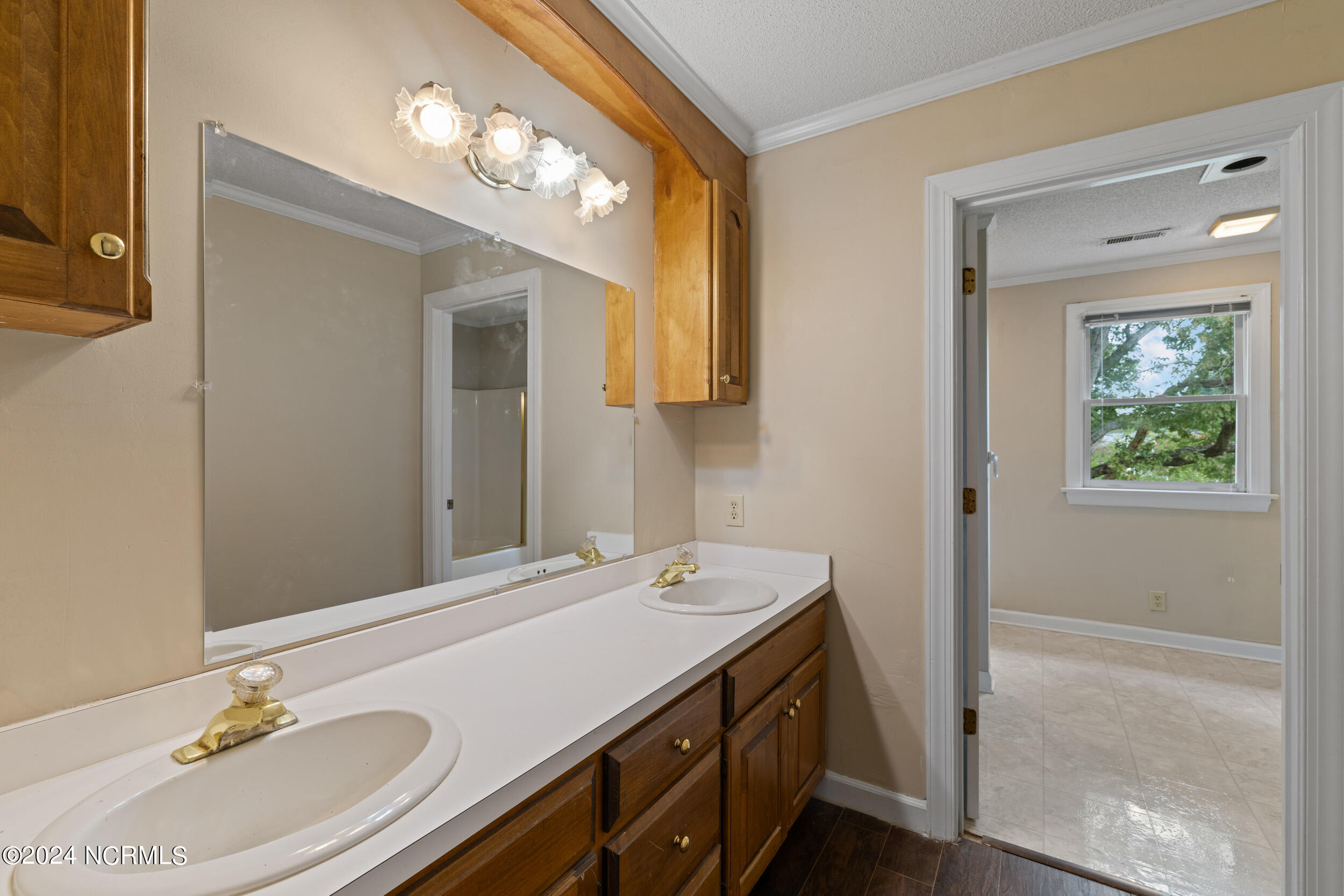 1912 Nc-111 Property Photo 30
