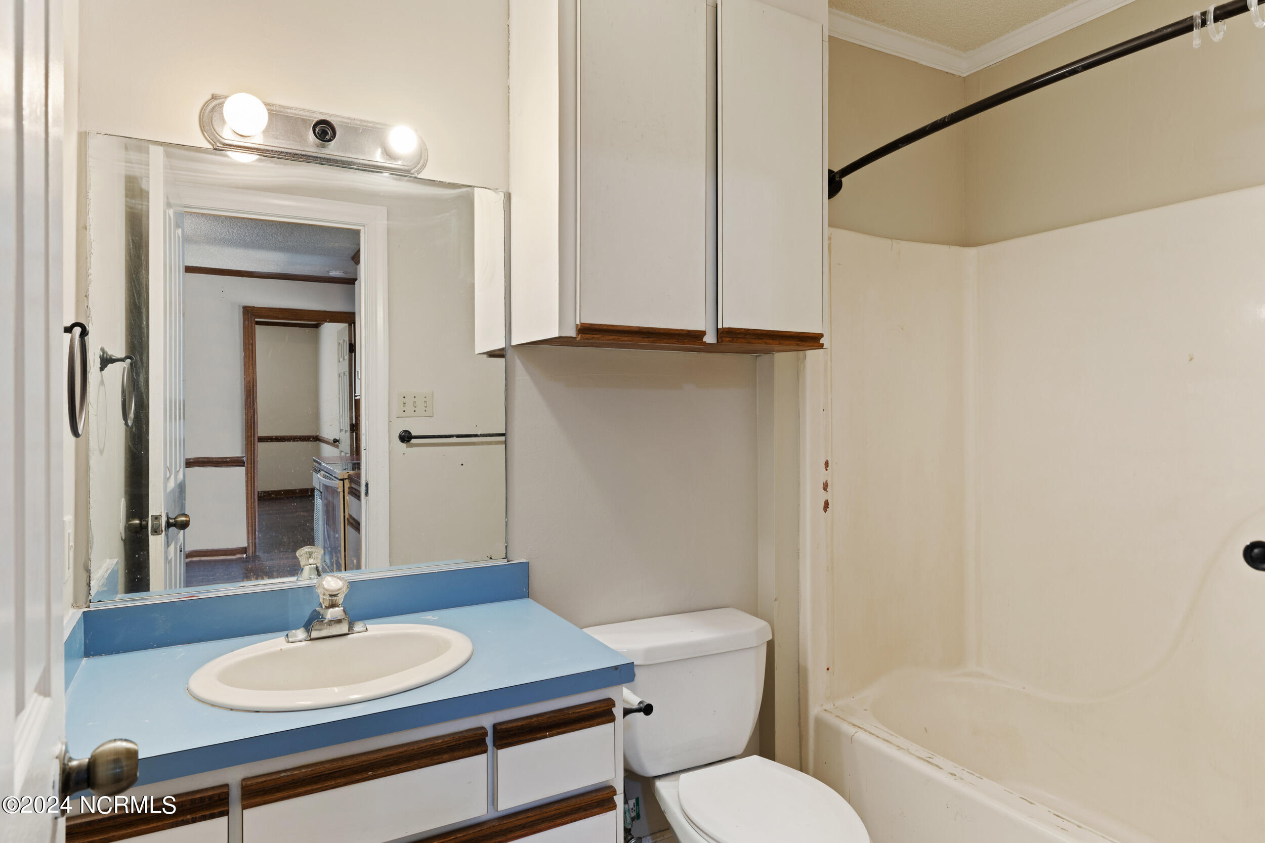 1912 Nc-111 Property Photo 41