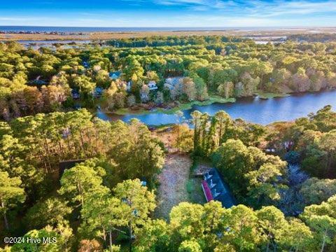 690 Sunset Lakes Boulevard Property Photo 9