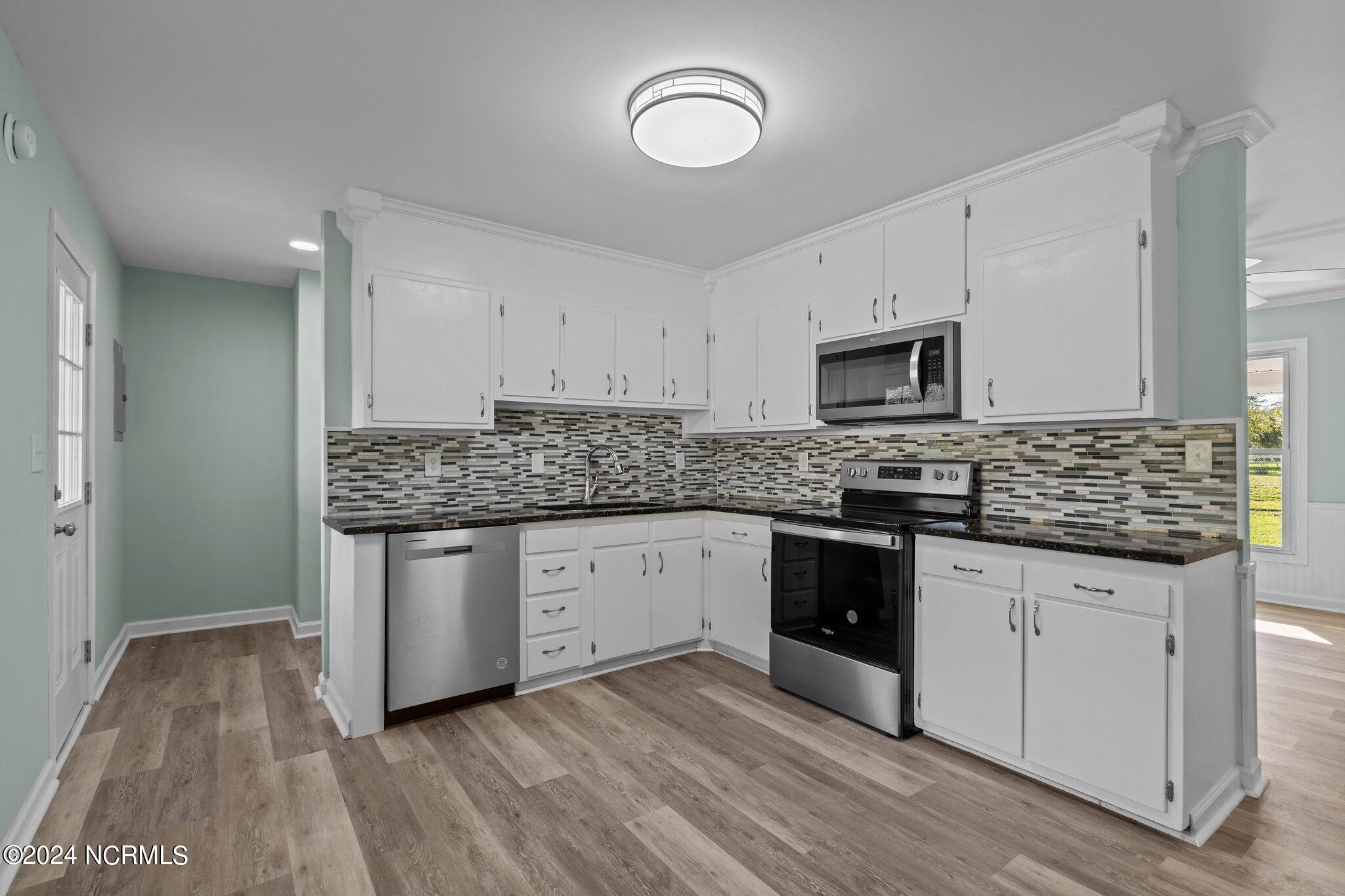 126 English Street Property Photo 6