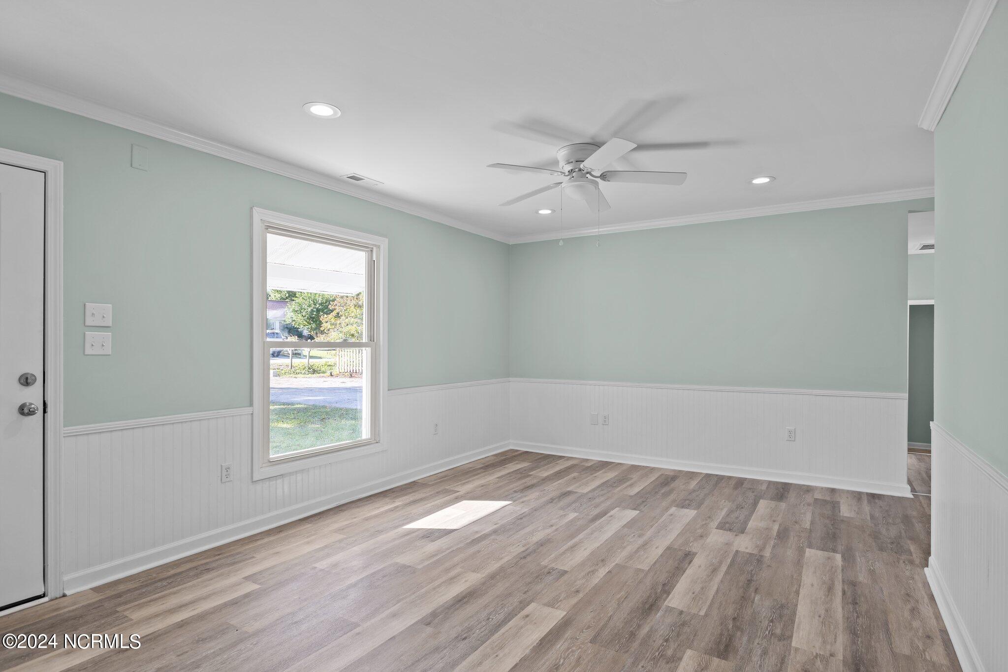 126 English Street Property Photo 24