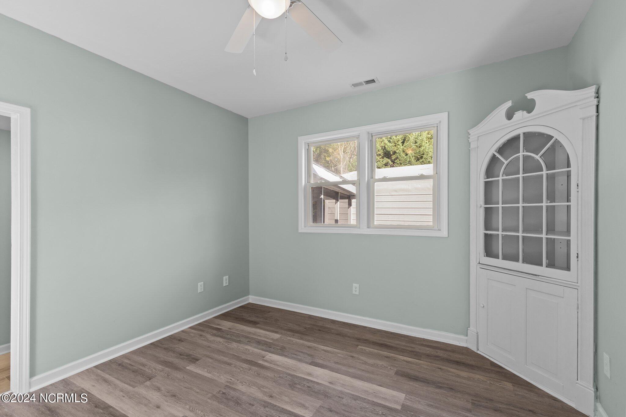 126 English Street Property Photo 30