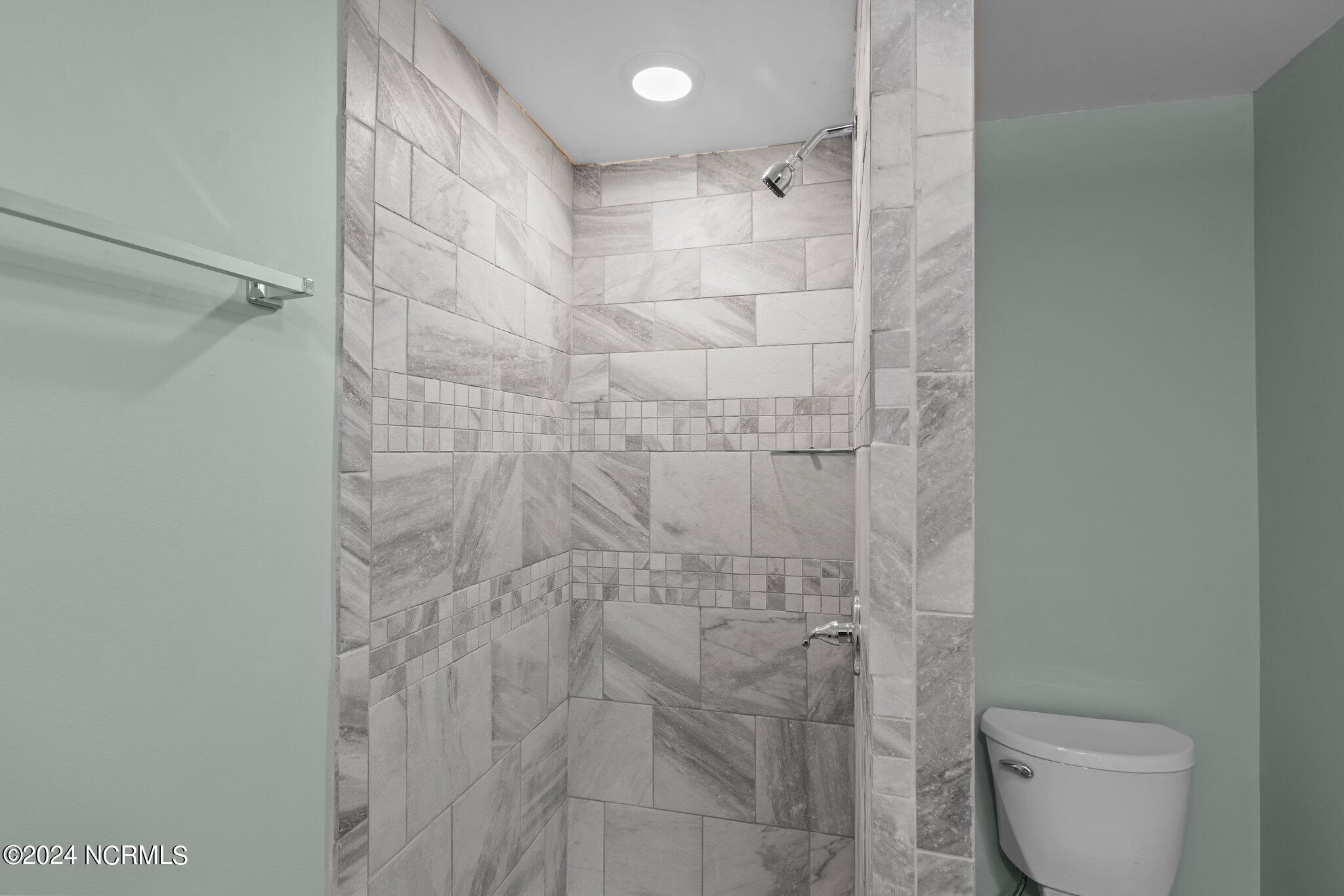 126 English Street Property Photo 34
