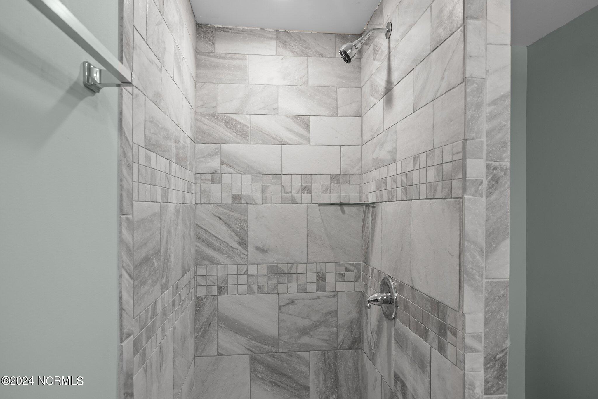 126 English Street Property Photo 35