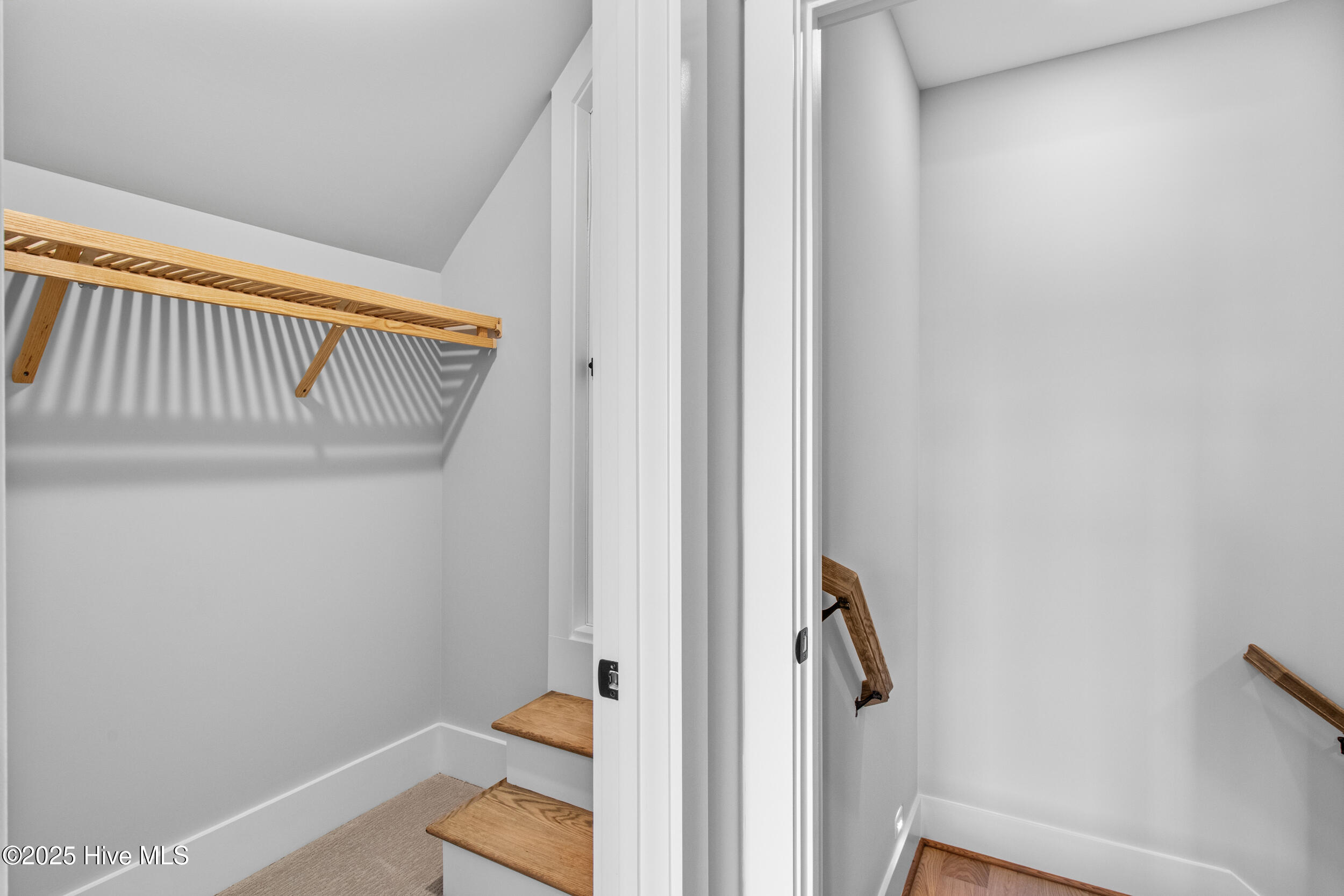 616 Waterstone Drive Property Photo 27