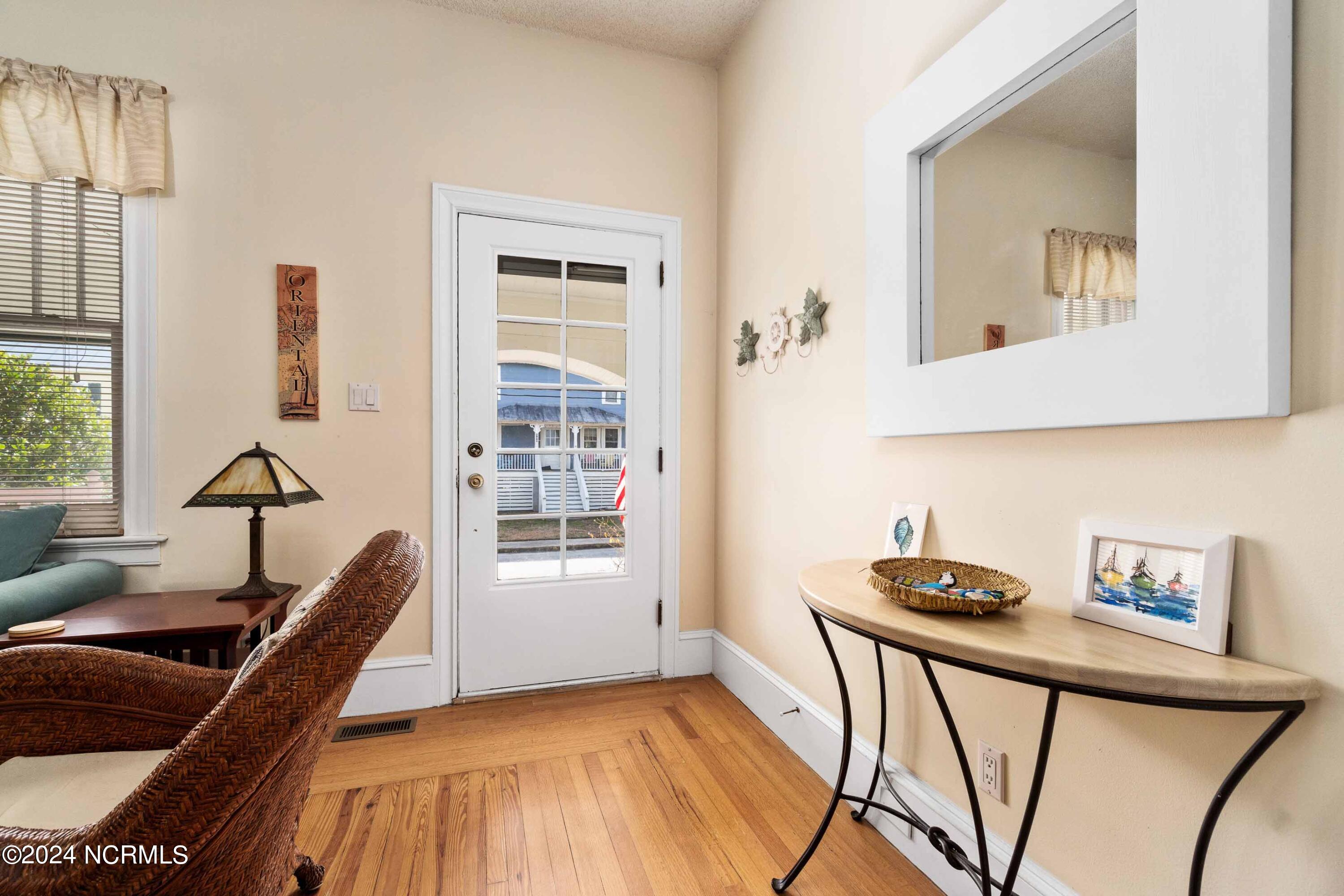 500 Hodges Street Property Photo 5