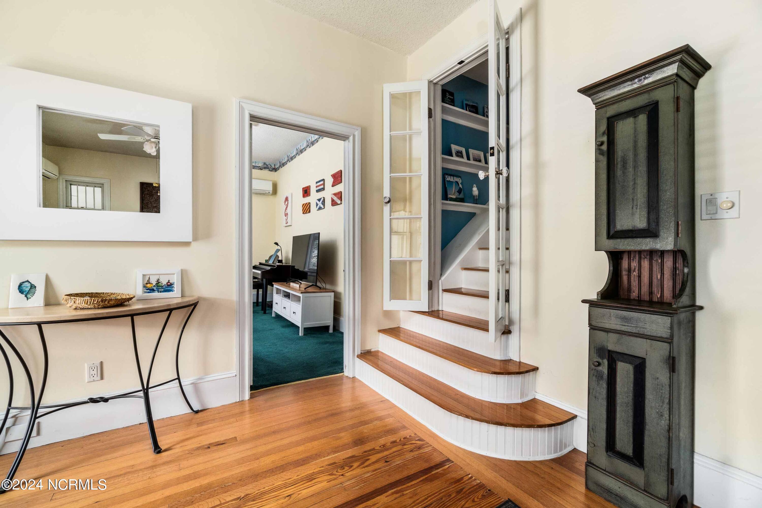 500 Hodges Street Property Photo 14