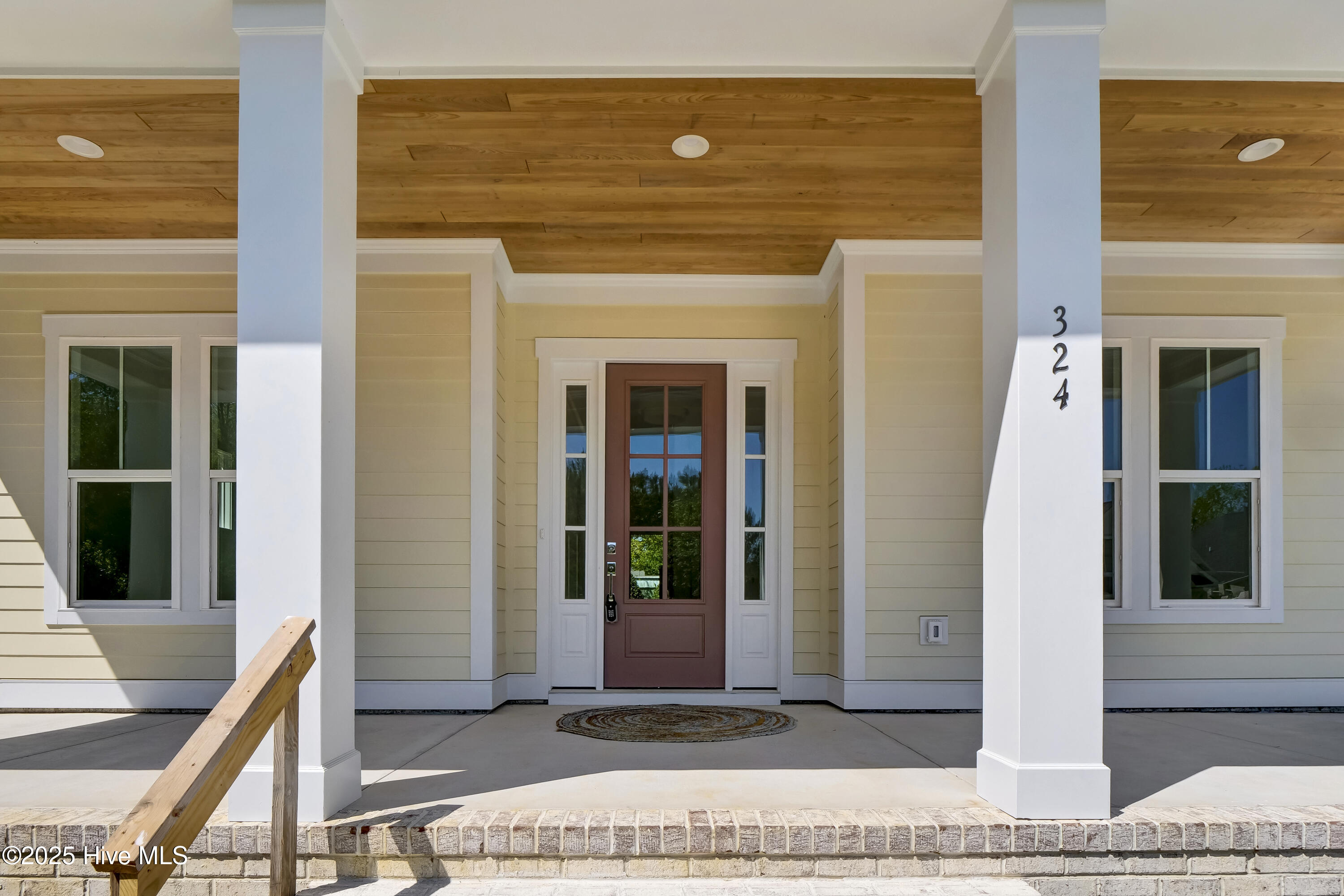 324 Grayhawk Circle Property Photo 4