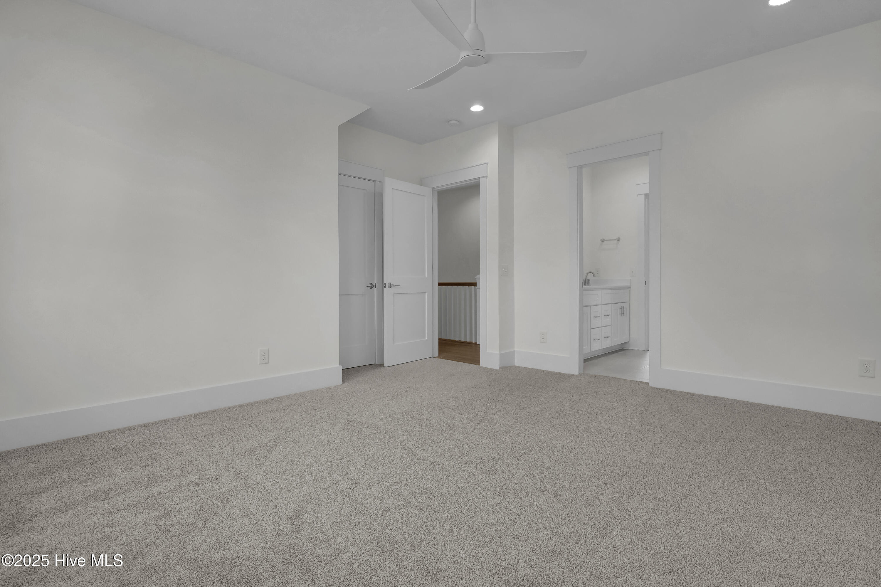 324 Grayhawk Circle Property Photo 44