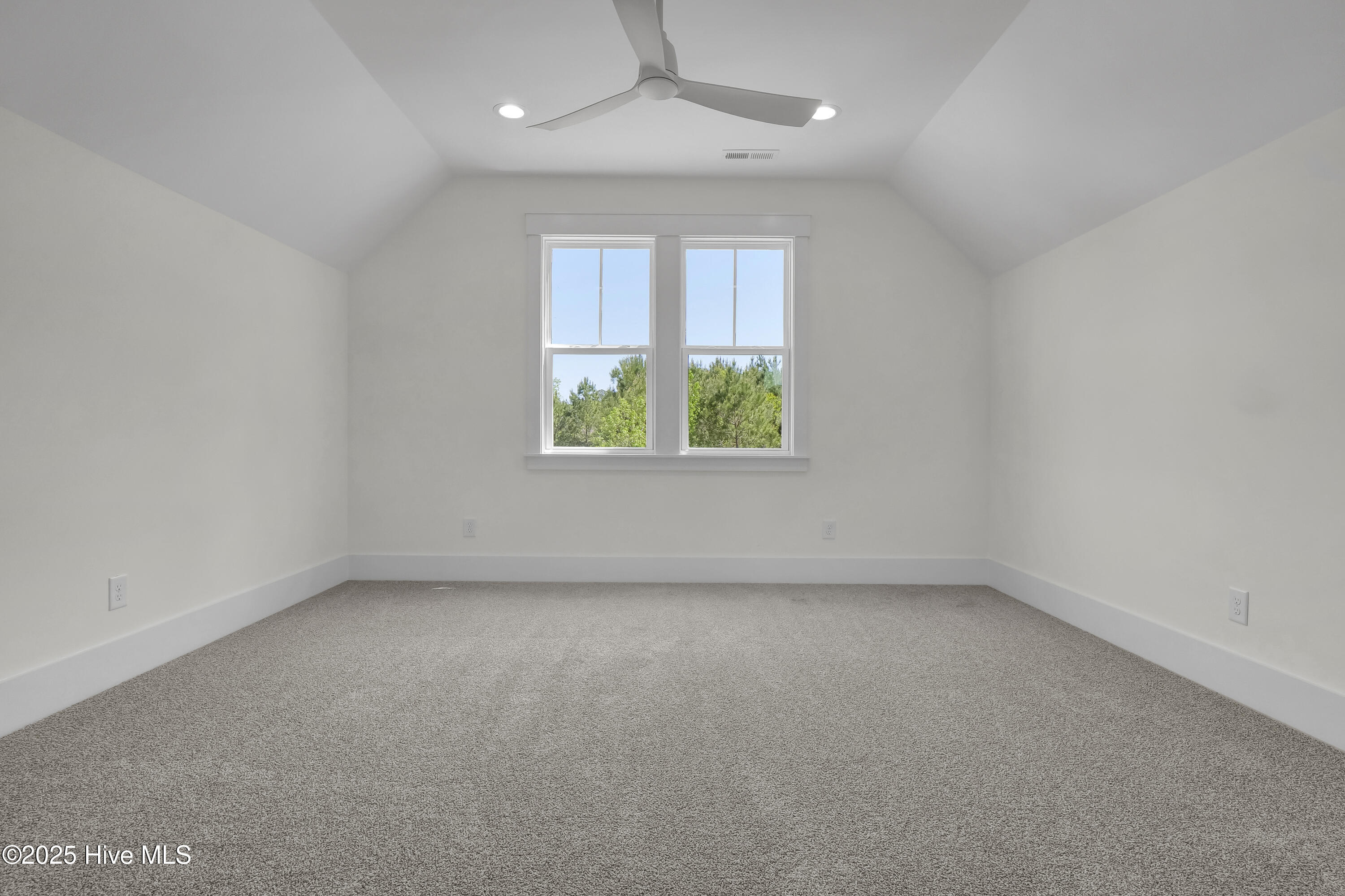 324 Grayhawk Circle Property Photo 47