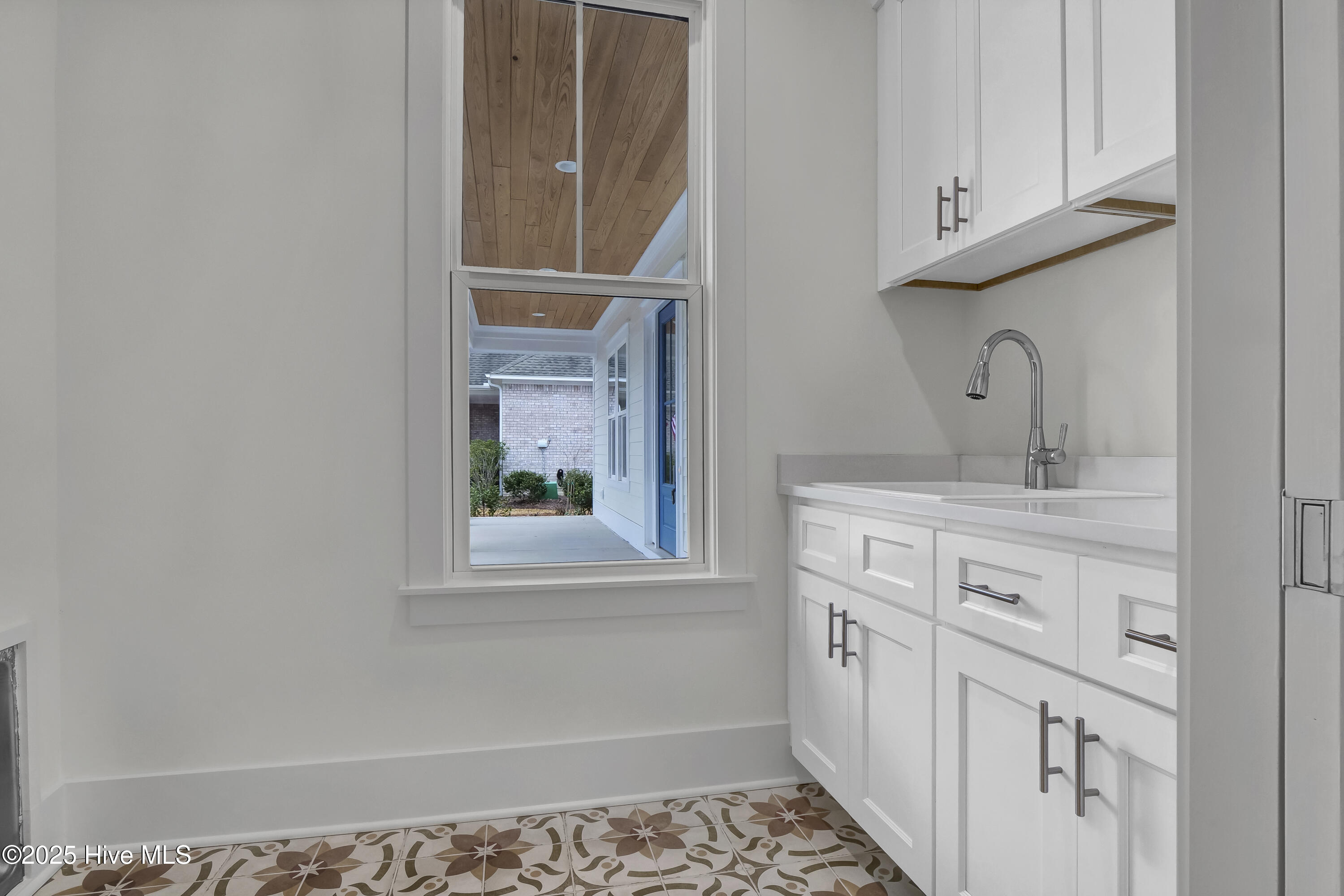 8249 Sage Valley Drive Property Photo 20