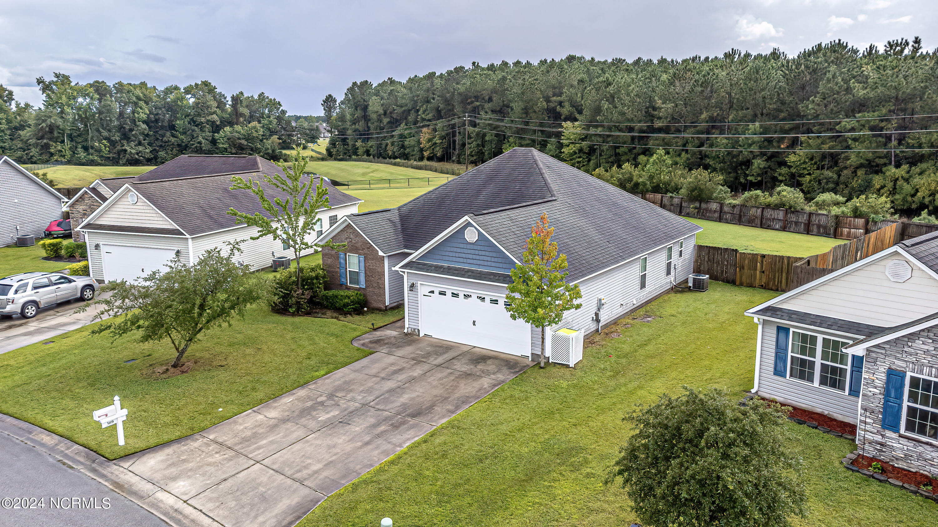 309 Hughes Lane Property Photo 4
