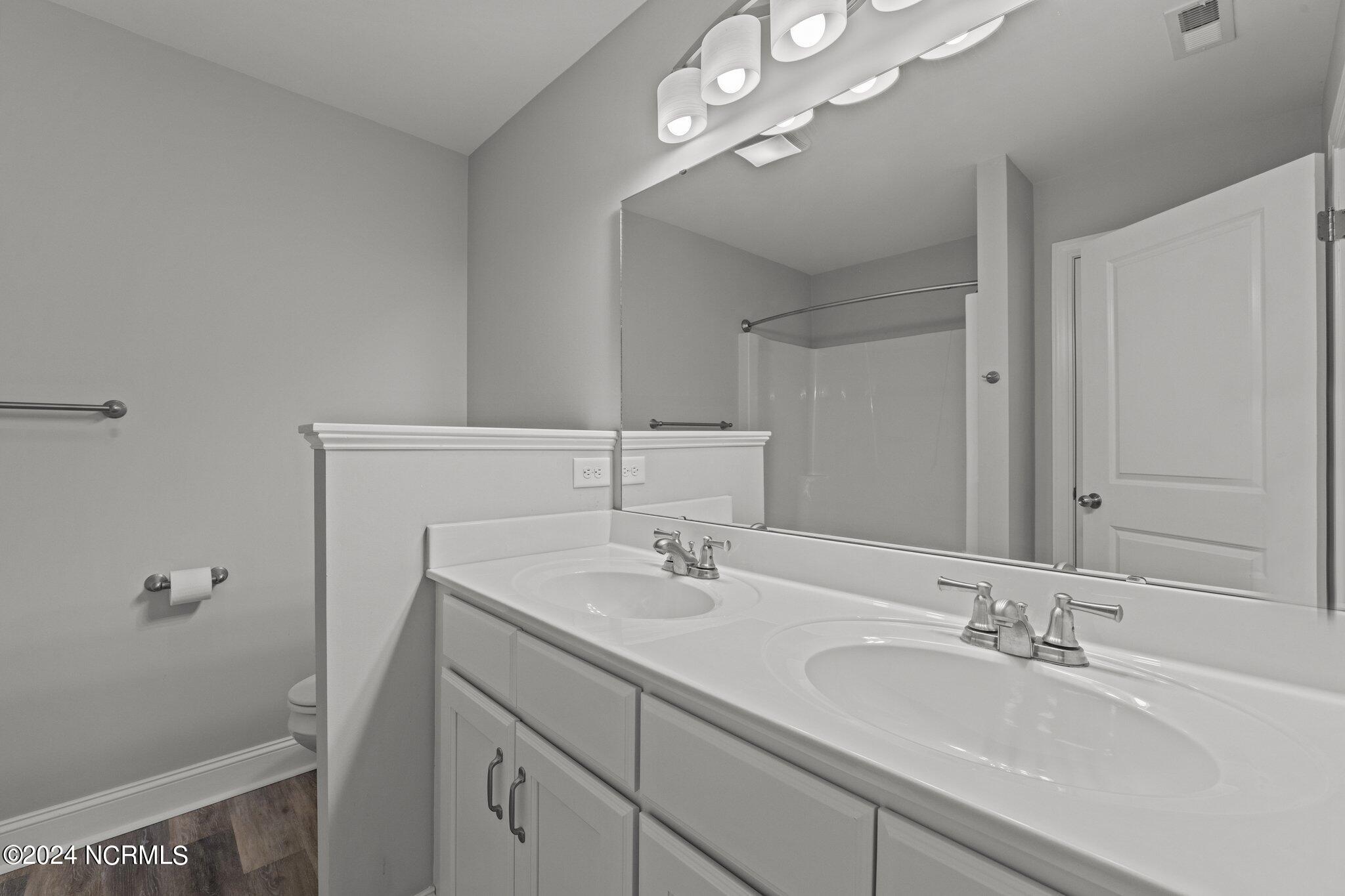 307 Green Trees Drive Property Photo 18