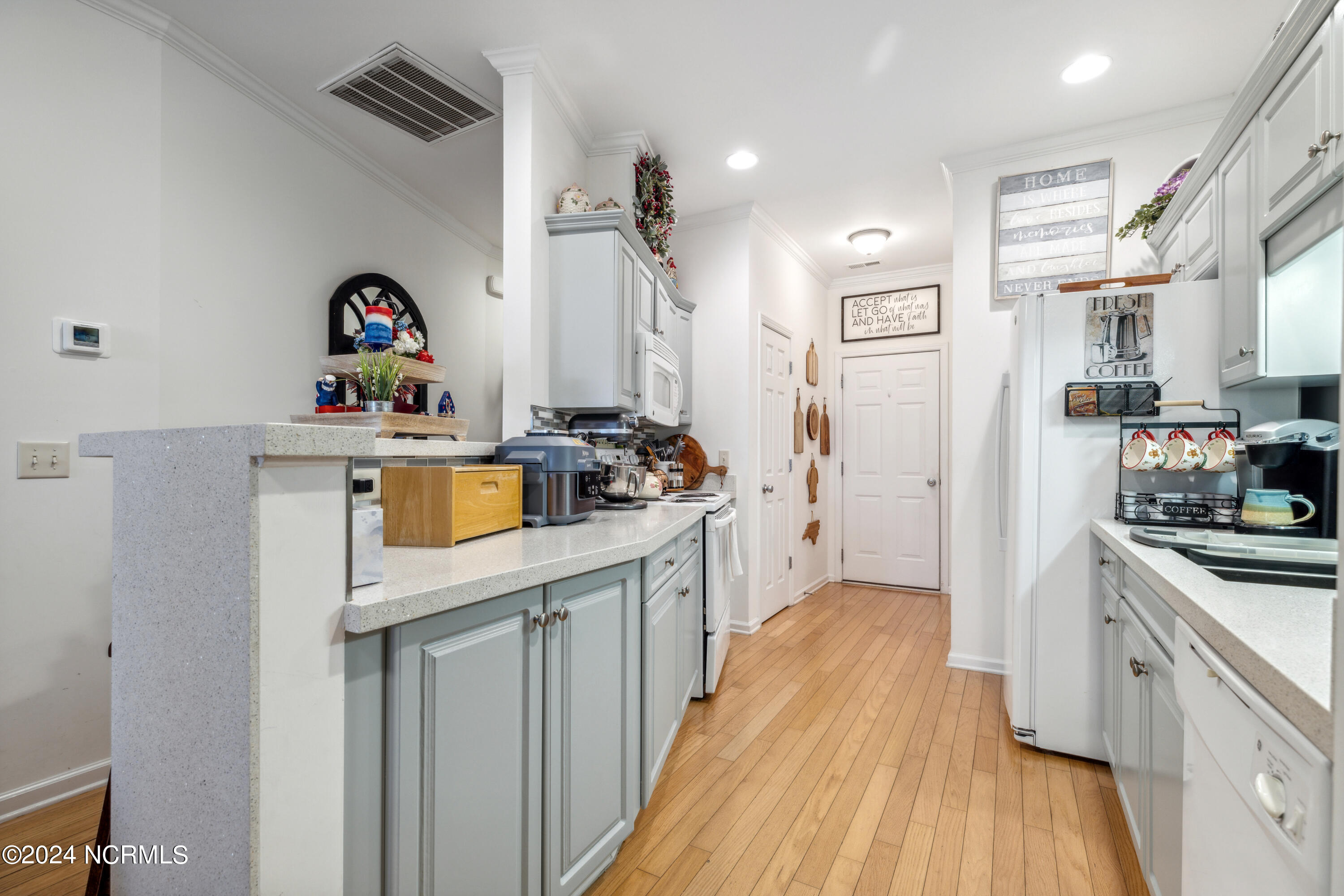 106 Kellerton Court Property Photo 10