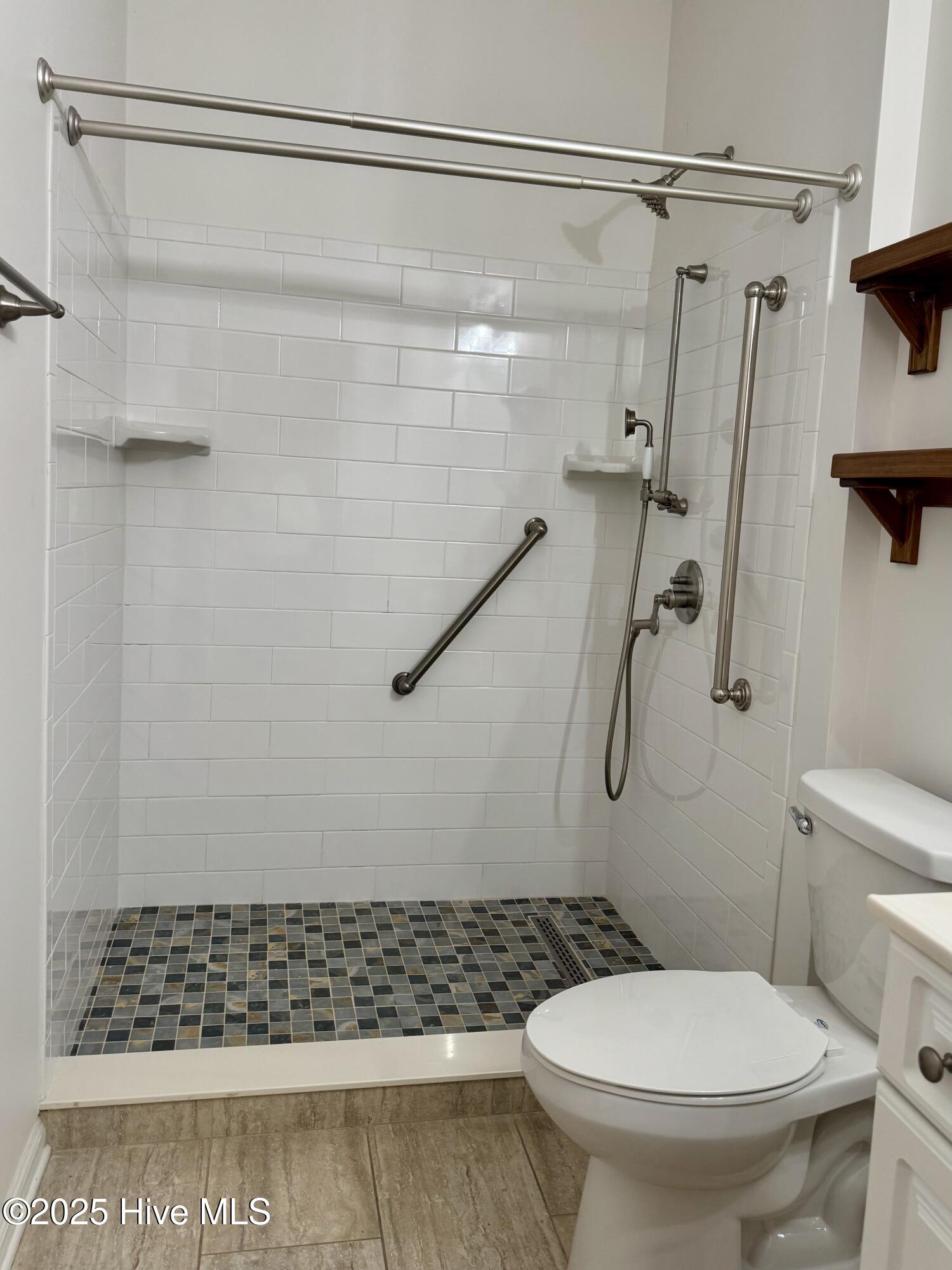 106 Kellerton Court Property Photo 20