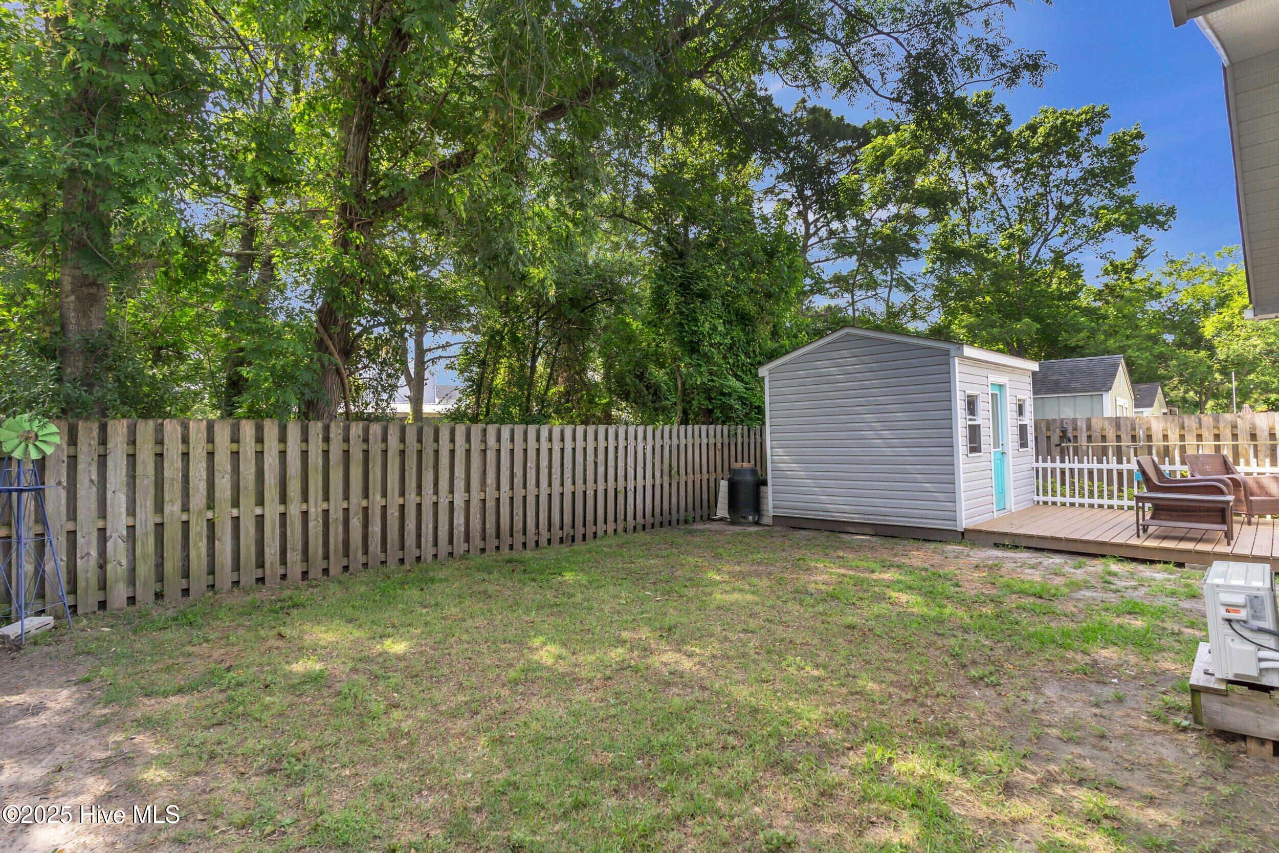 910 Old Dow Road Property Photo 43