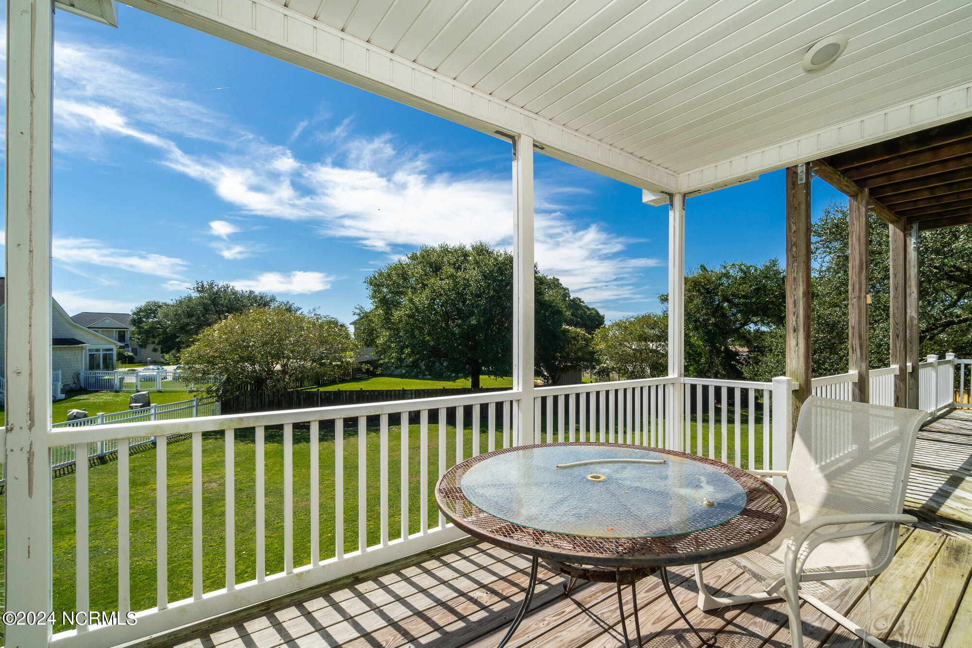 105 Dora Court Property Photo 8